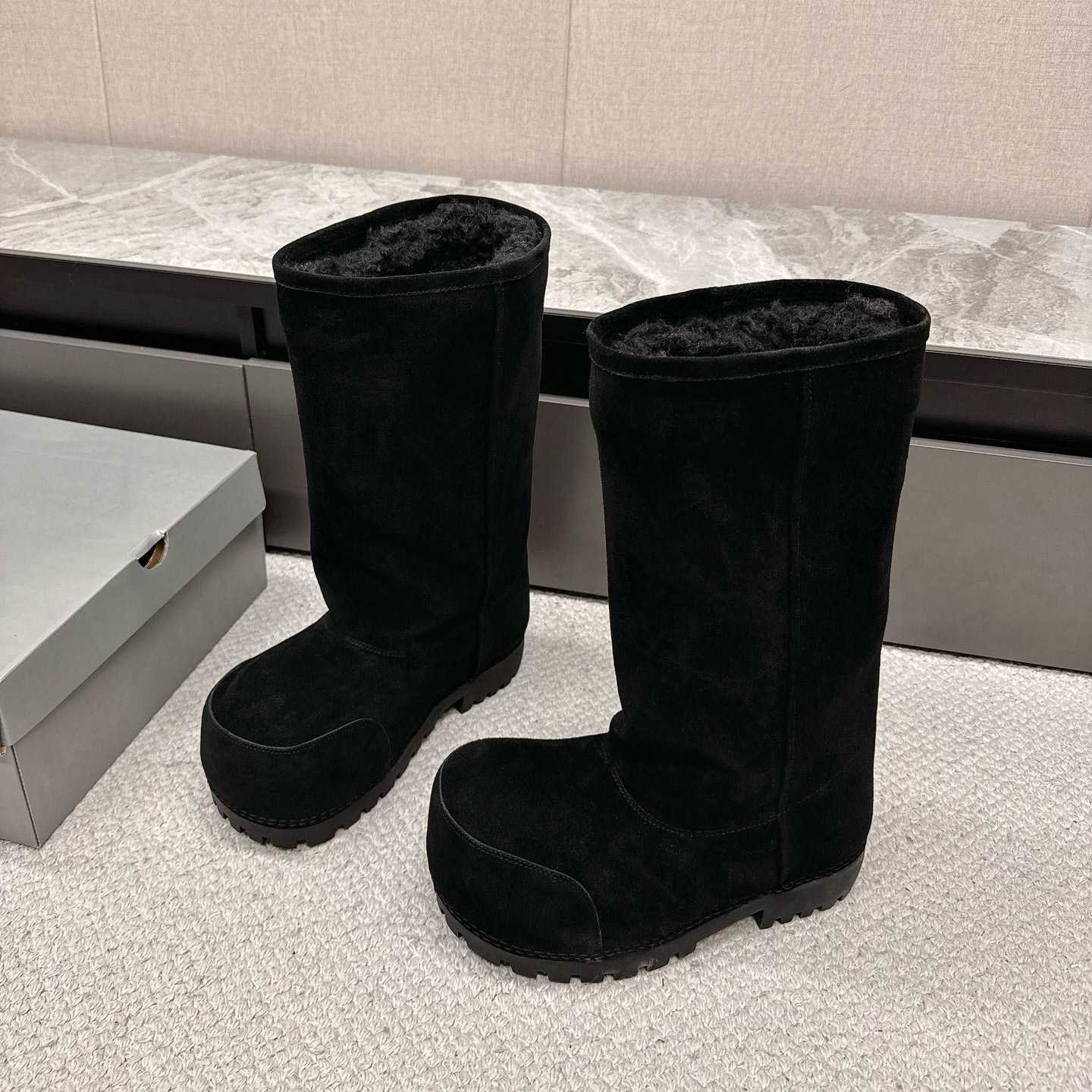 Balenciaga High Boot - EUR FASHION