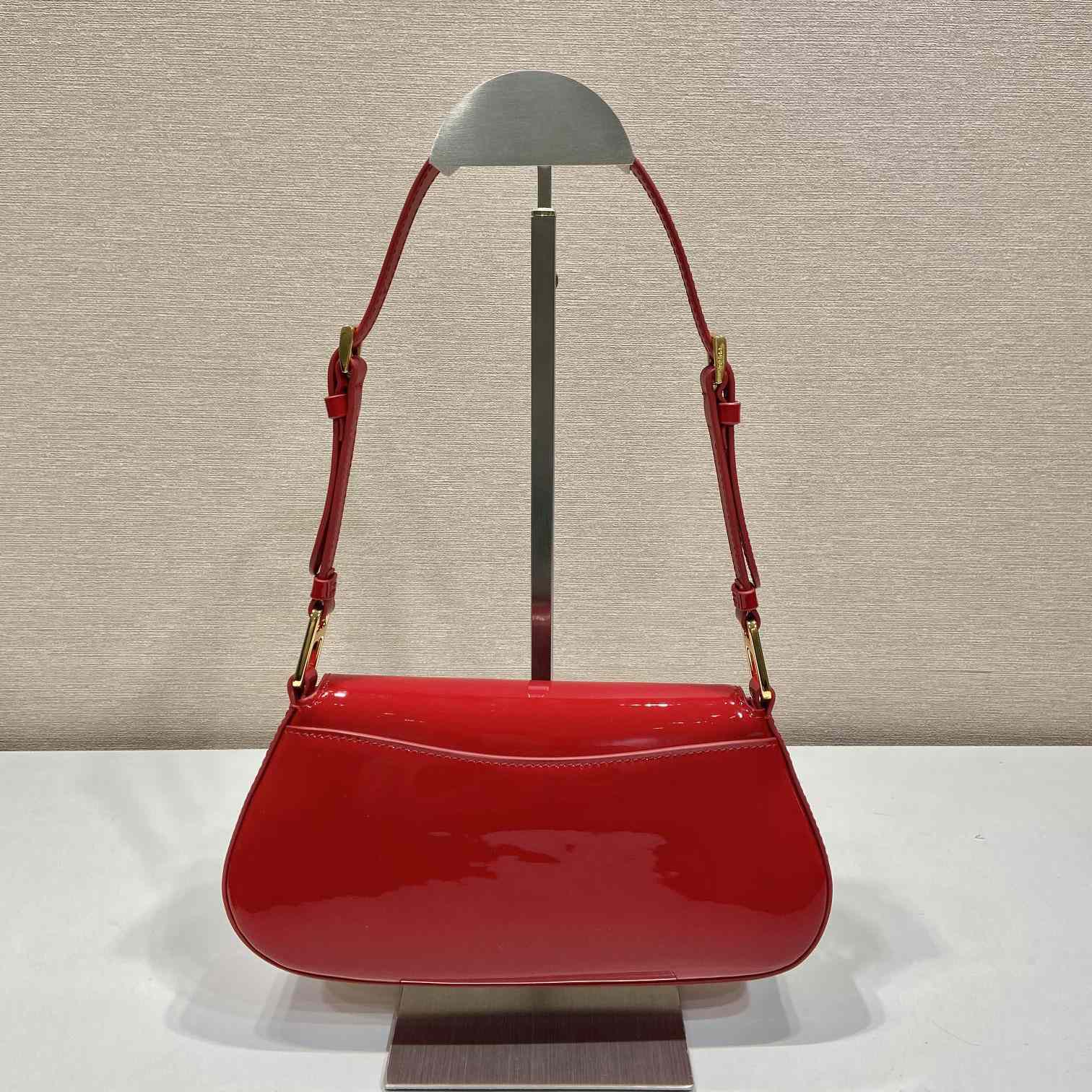 Prada Brushed Leather Shoulder Bag （24-11-4cm） - EUR FASHION