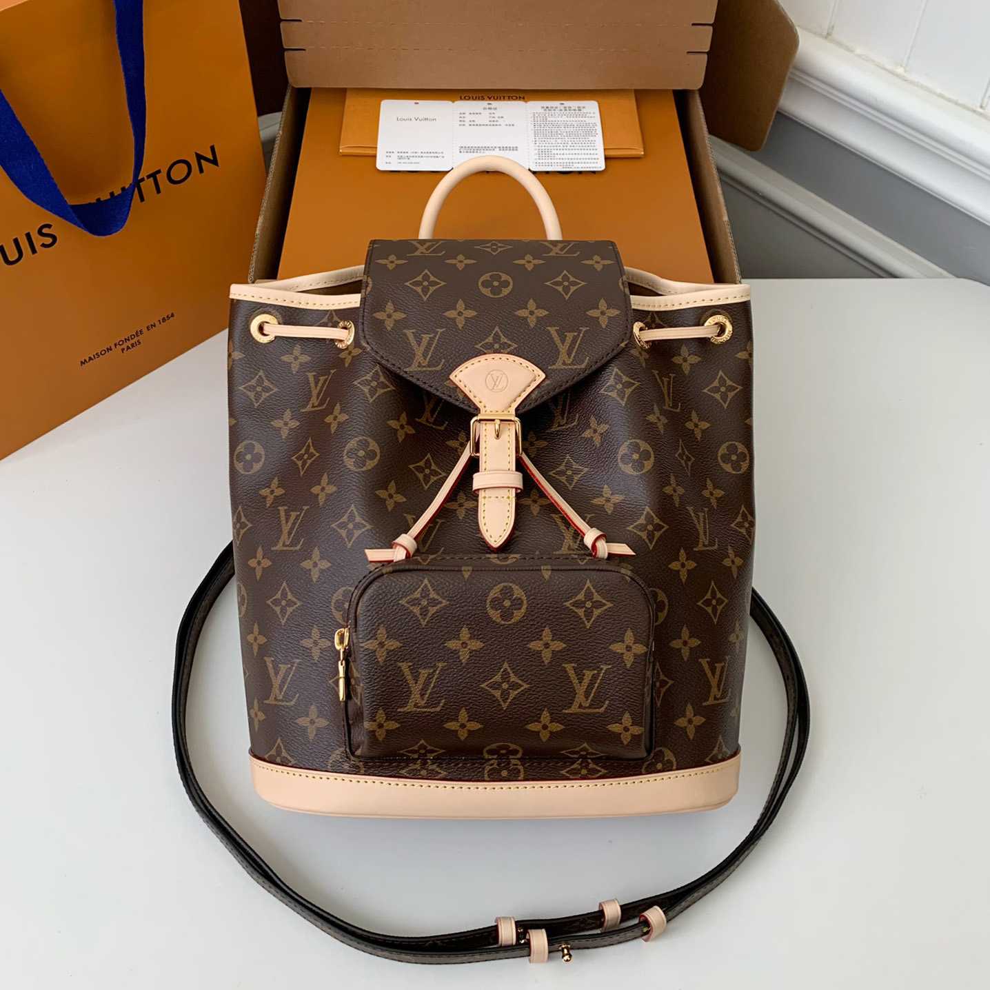 Louis Vuitton Montsouris PM   M11198 - EUR FASHION