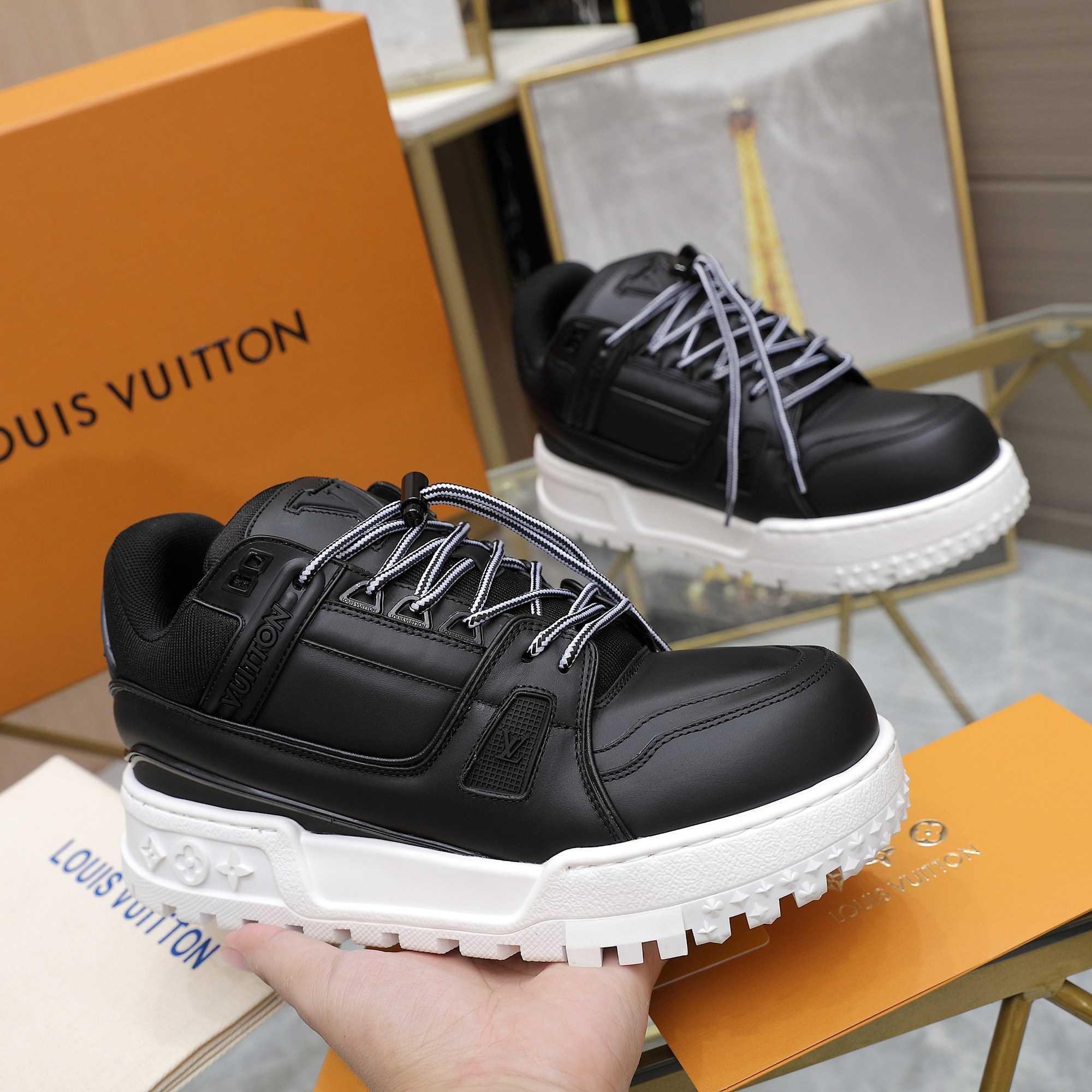 Louis Vuitton LV Trainer Maxi Sneaker   1AD7CZ - EUR FASHION