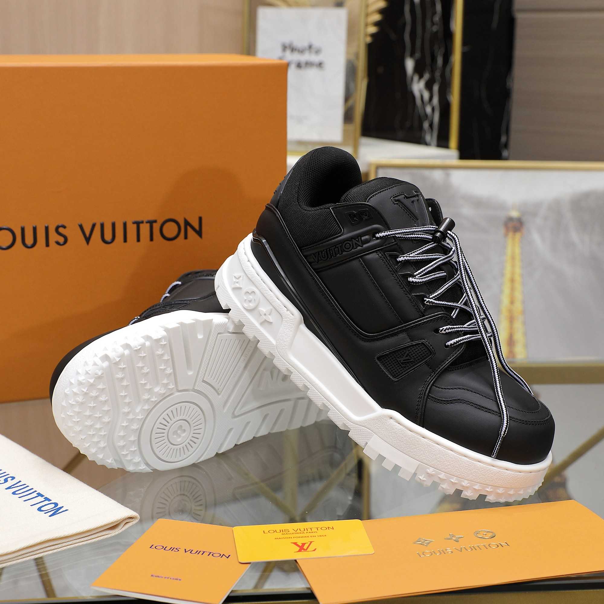 Louis Vuitton LV Trainer Maxi Sneaker   1AD7CZ - EUR FASHION