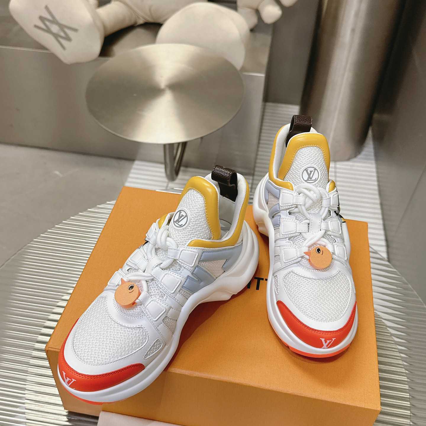 Louis Vuitton LV Archlight Sneaker   1AD35Y - EUR FASHION