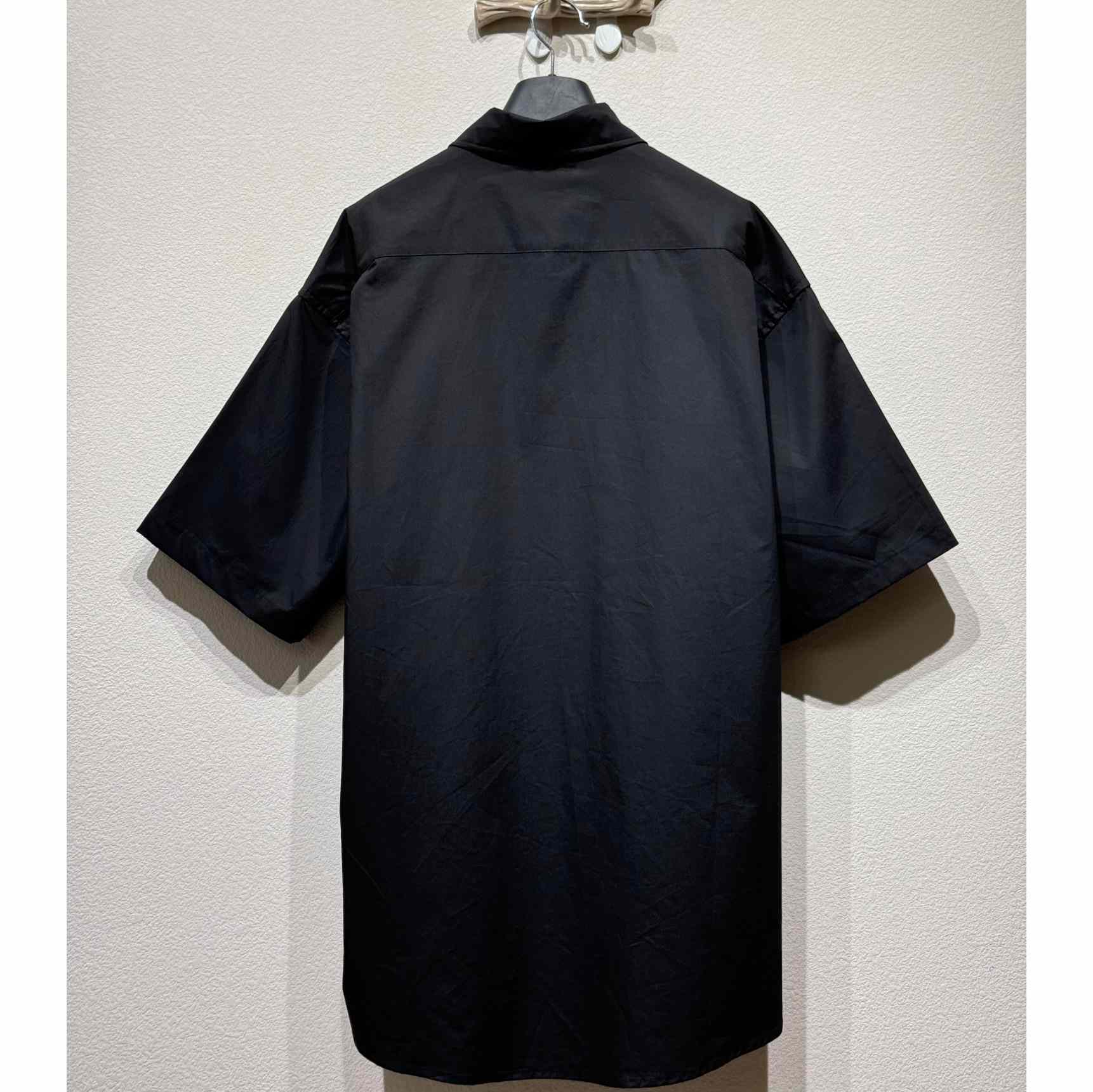 Balenciaga Loop Sports Icon Large Fit Shirt In Black - EUR FASHION