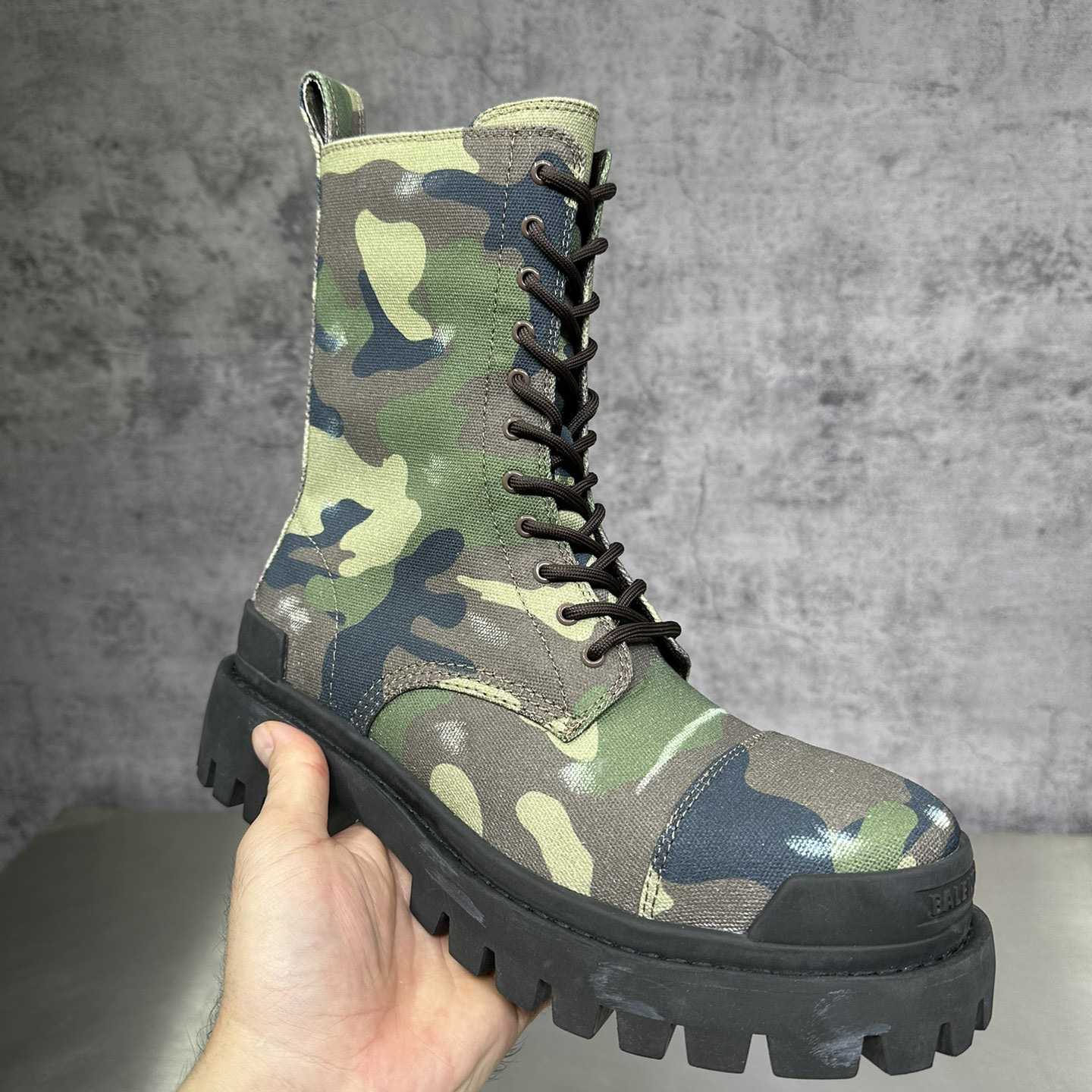 Balenciaga Strike 20mm Boot In Dark Green Camo Print On Canvas - EUR FASHION