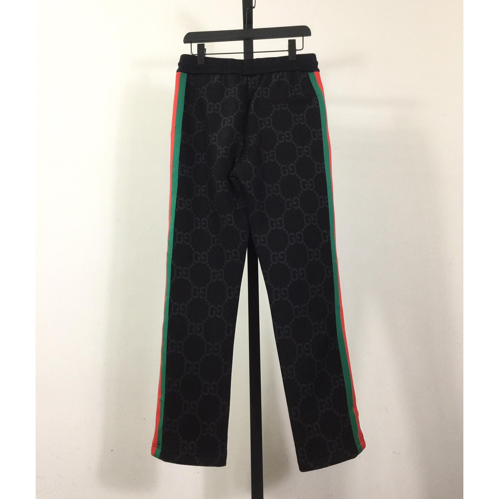 Gucci Tracksuit  - EUR FASHION