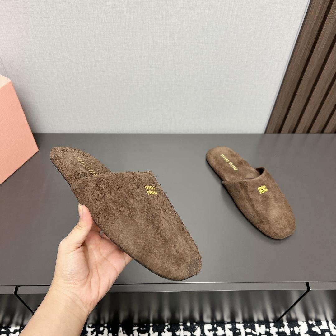 Miu Miu Suede Slippers - EUR FASHION