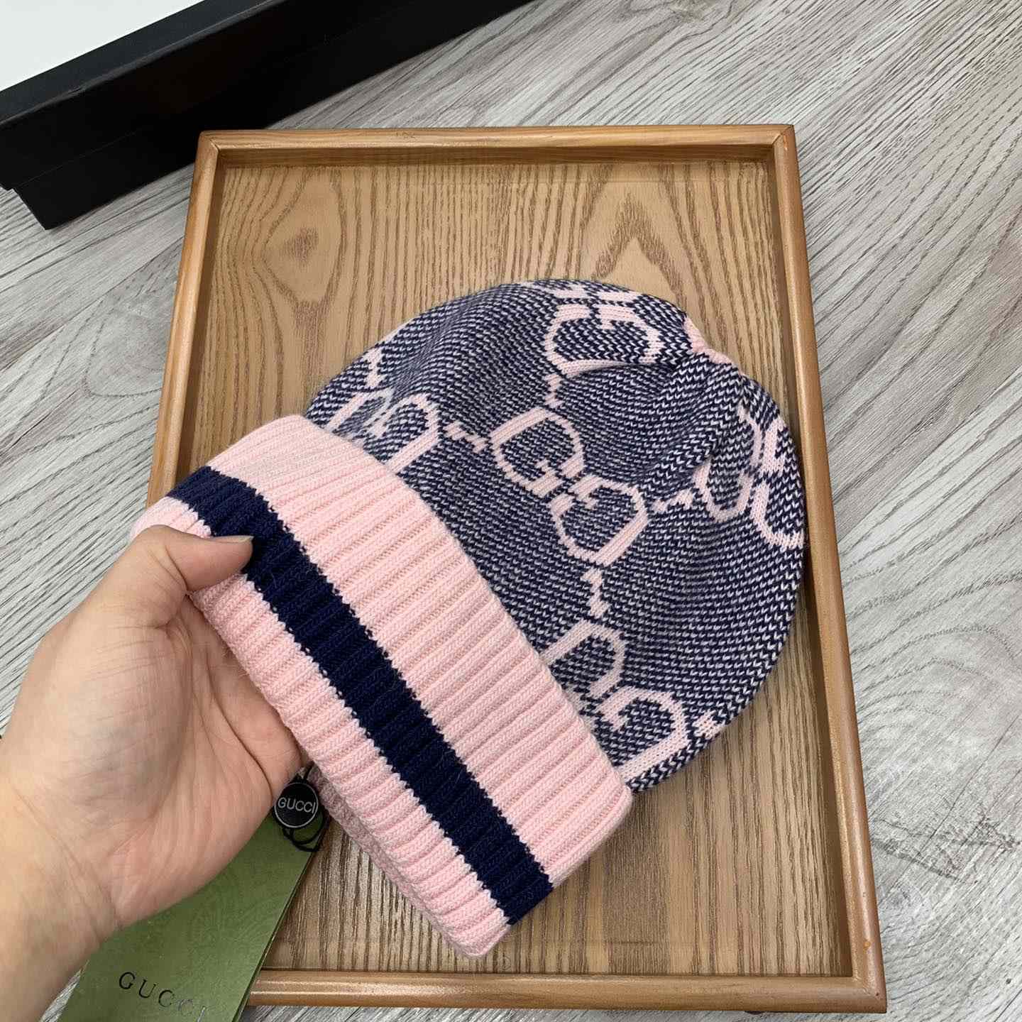 Gucci Beanie  - EUR FASHION