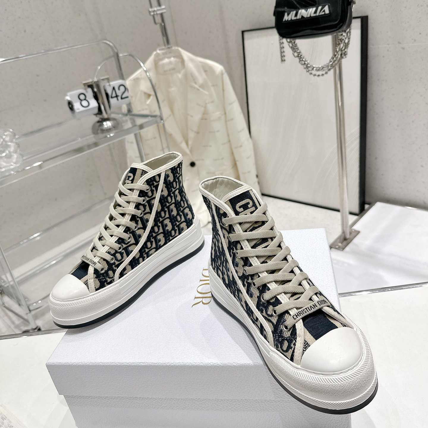 Dior Walk'n'Dior Platform Sneaker - EUR FASHION