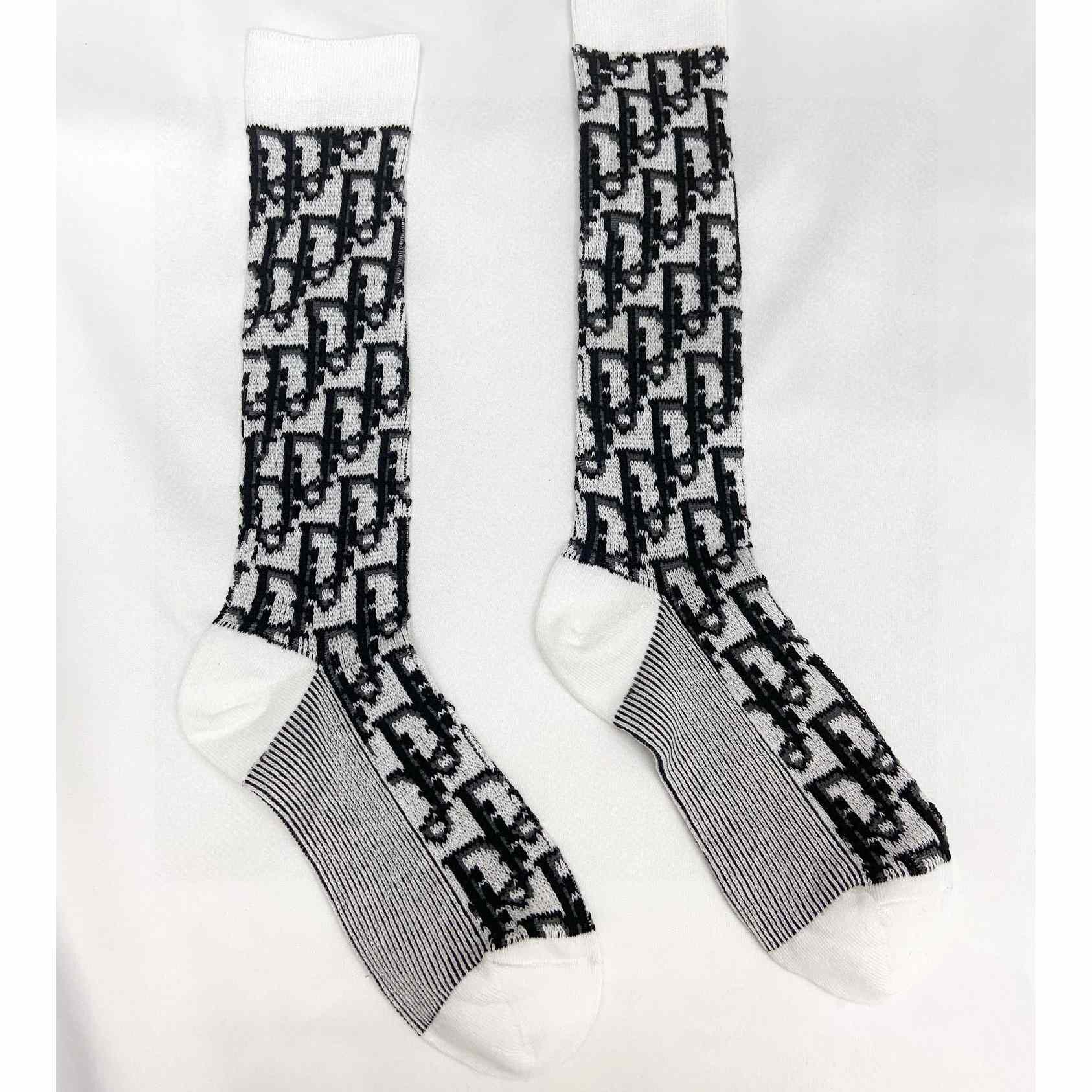 Dior Socks  - EUR FASHION