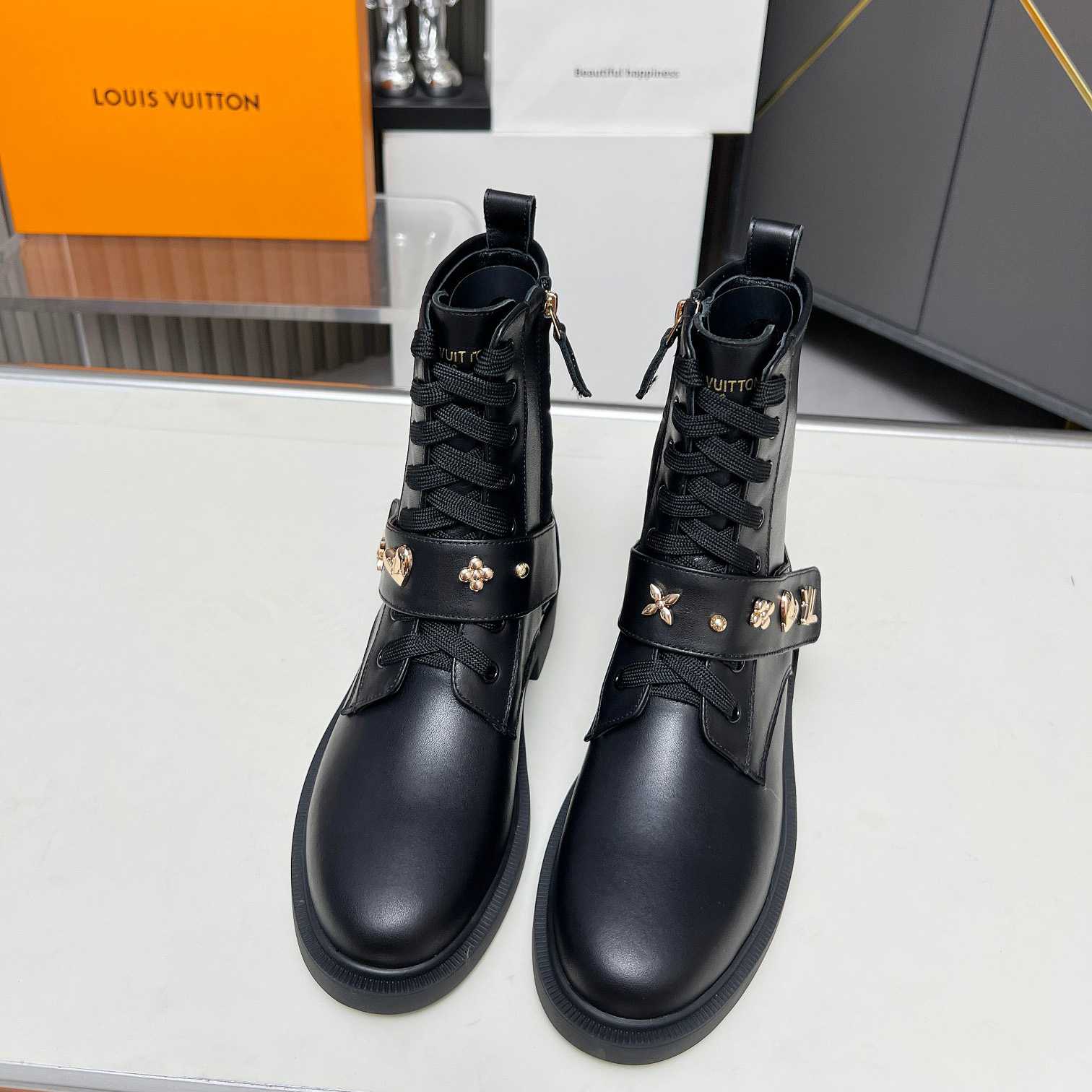 Louis Vuitton Citizen Flat Ranger Boot   - EUR FASHION