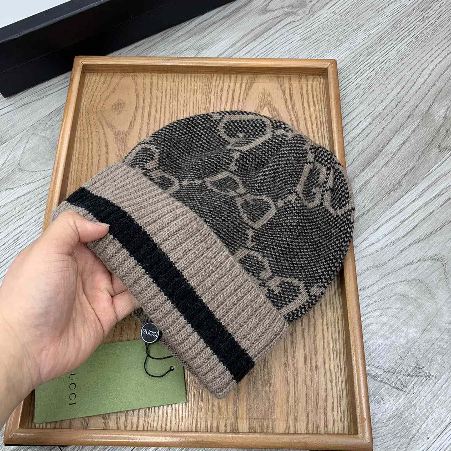 Gucci Beanie  - EUR FASHION