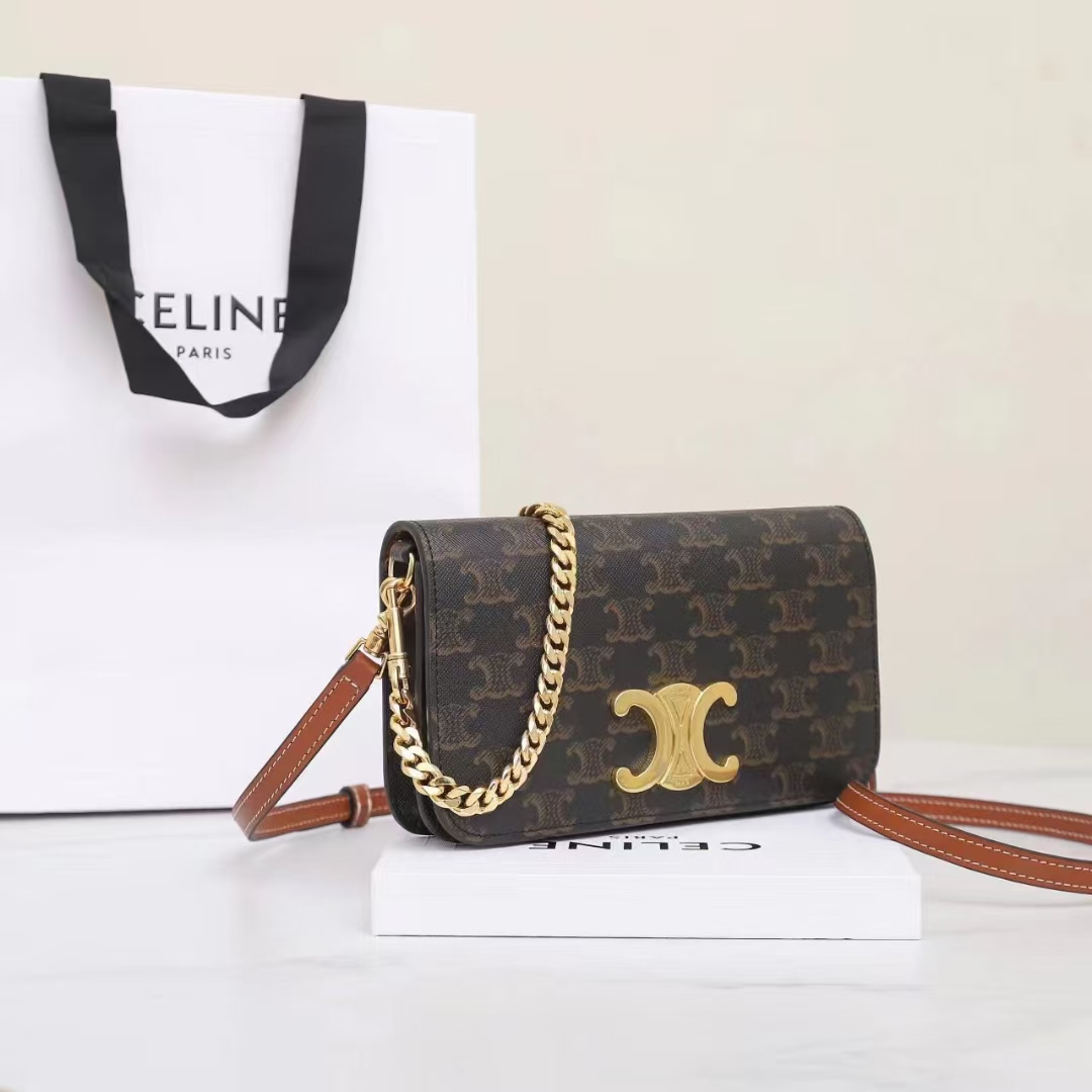 Celine Multipochette In Triomphe Canvas And Calfskin - EUR FASHION