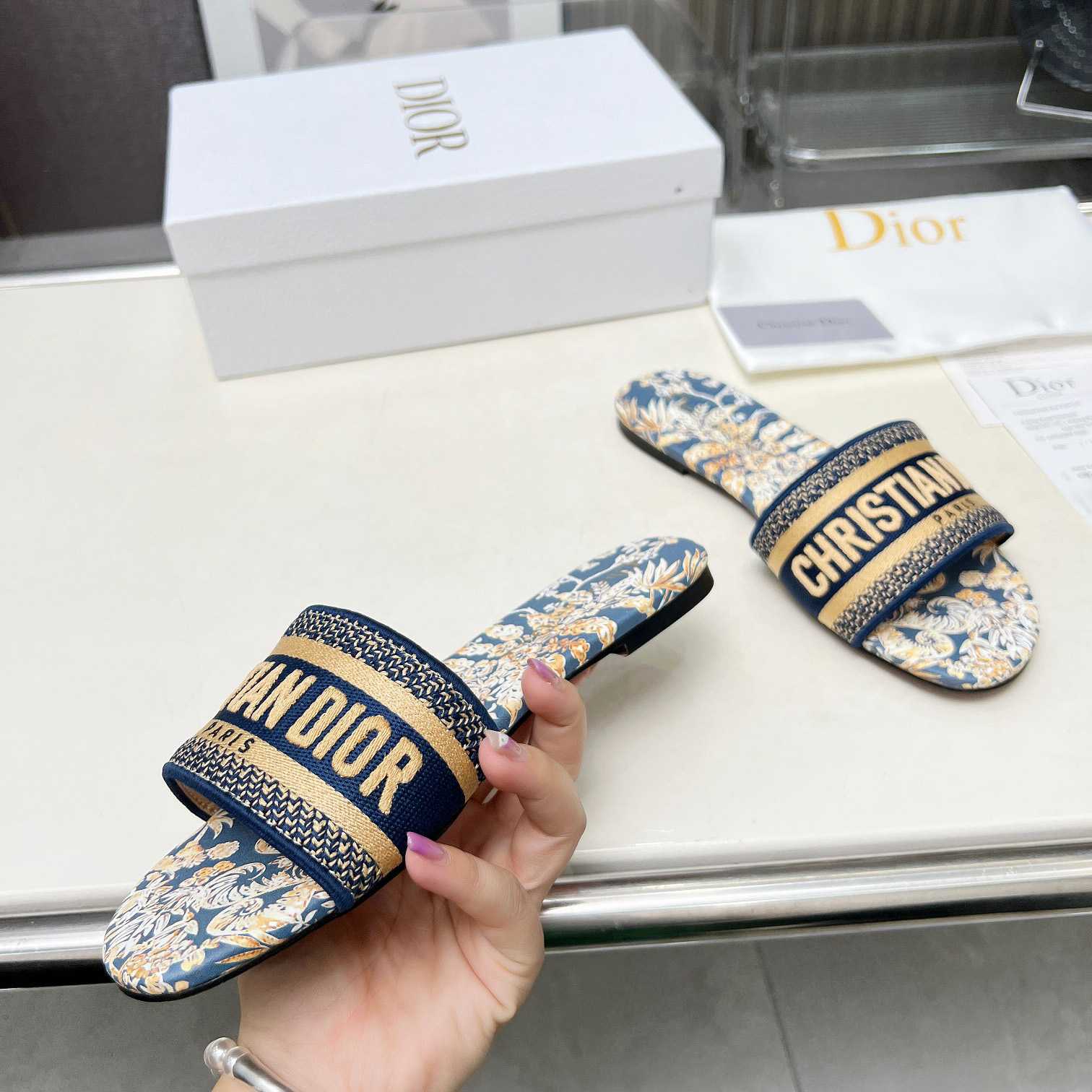 Dior Dway Slide - EUR FASHION