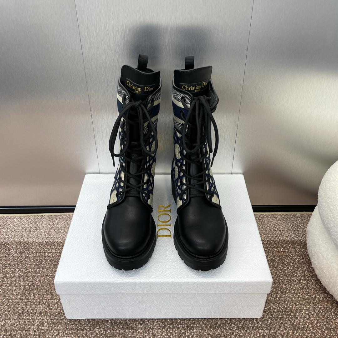 Dior D-Major Ankle Boot   - EUR FASHION