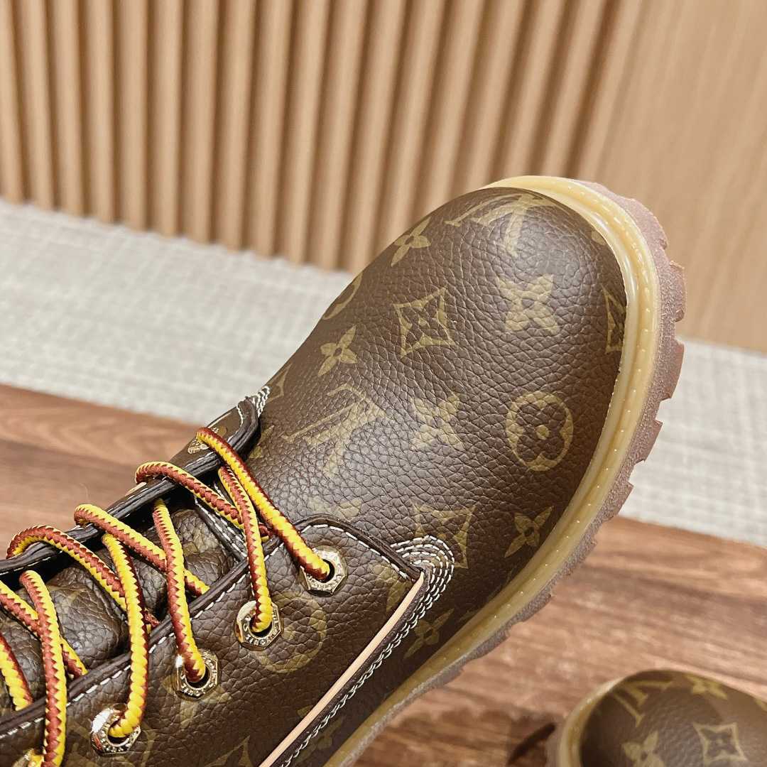 Louis Vuitton x Timberland Ankle Boot - EUR FASHION