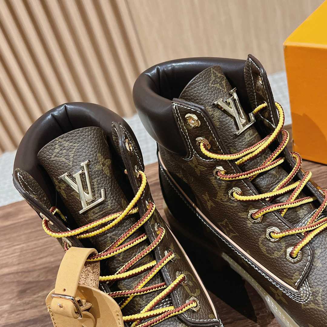 Louis Vuitton x Timberland Ankle Boot - EUR FASHION