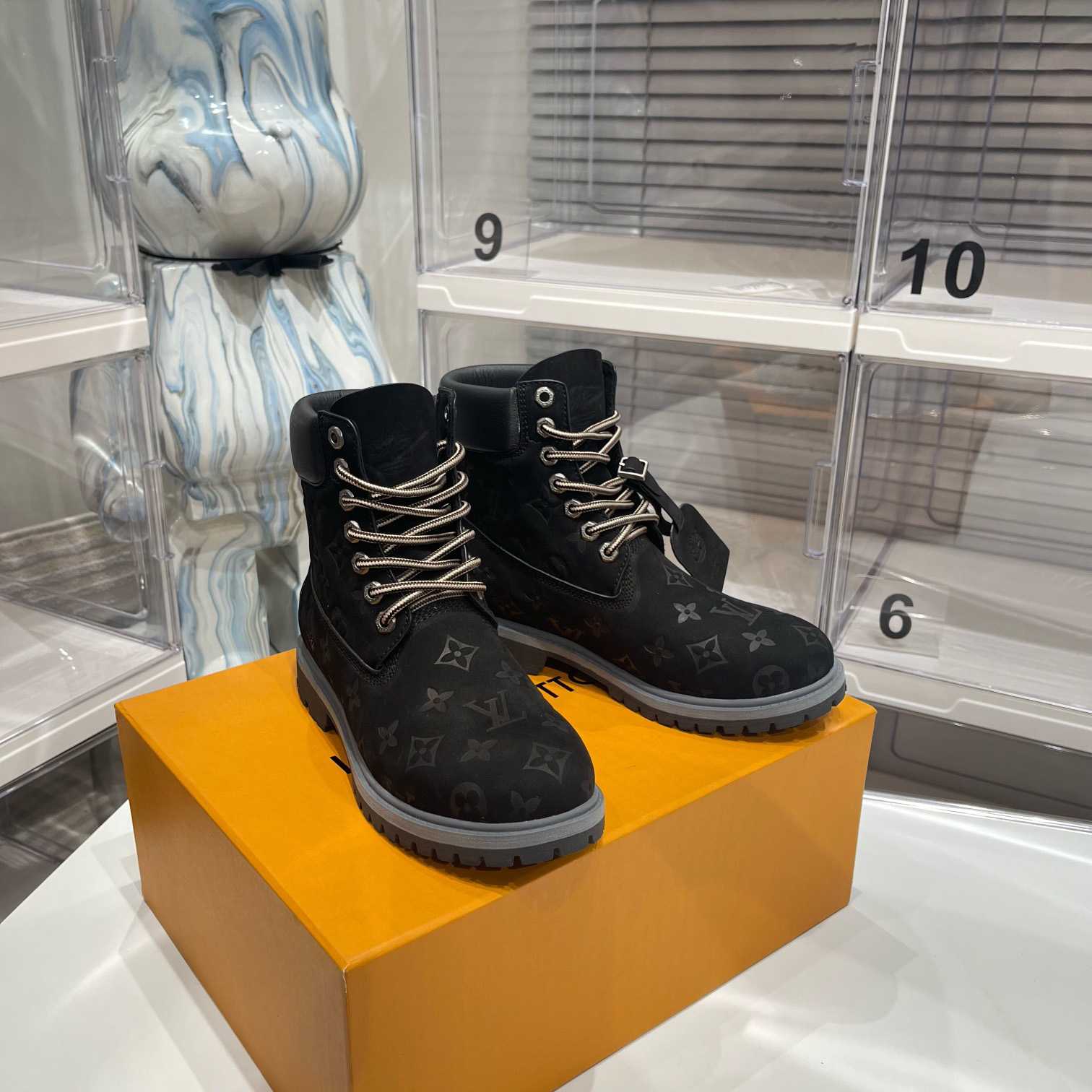 Louis Vuitton x Timberland Ankle Boot - EUR FASHION