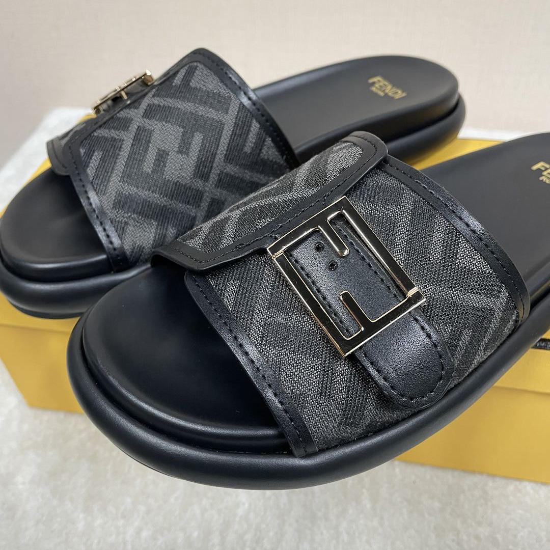 Fendi Feel Black Fabric Slides - EUR FASHION