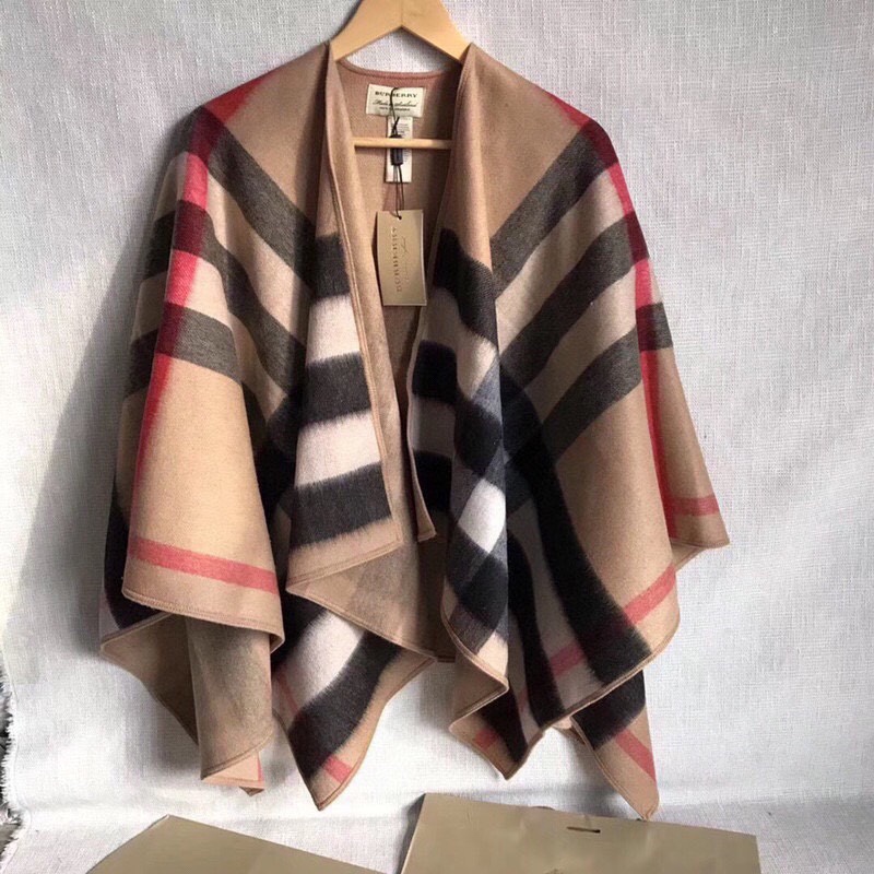 Burberry Charlotte Reversible Wool Felt Cape    140*140cm - EUR FASHION