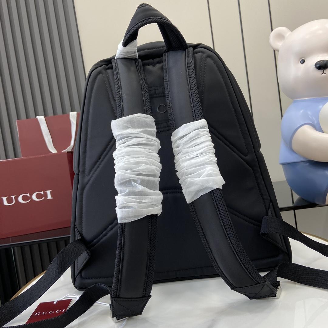 Gucci Medium Backpack With Gucci Logo - EUR FASHION