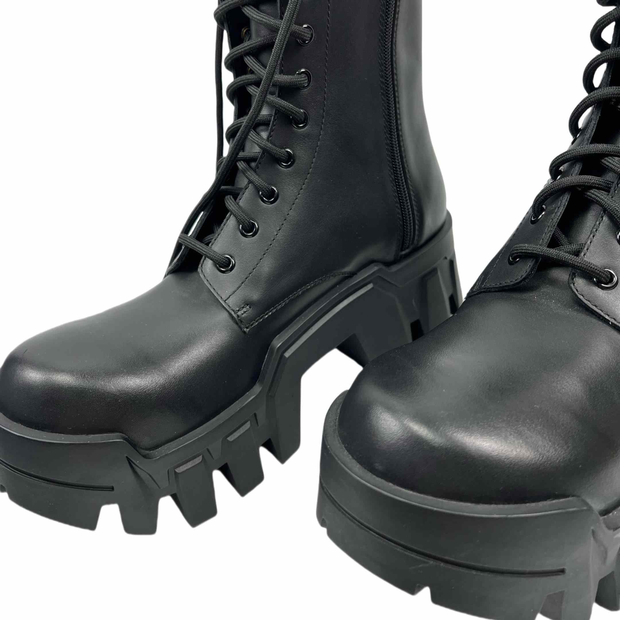 Balenciaga Bulldozer Lace-Up Boot In Black - EUR FASHION