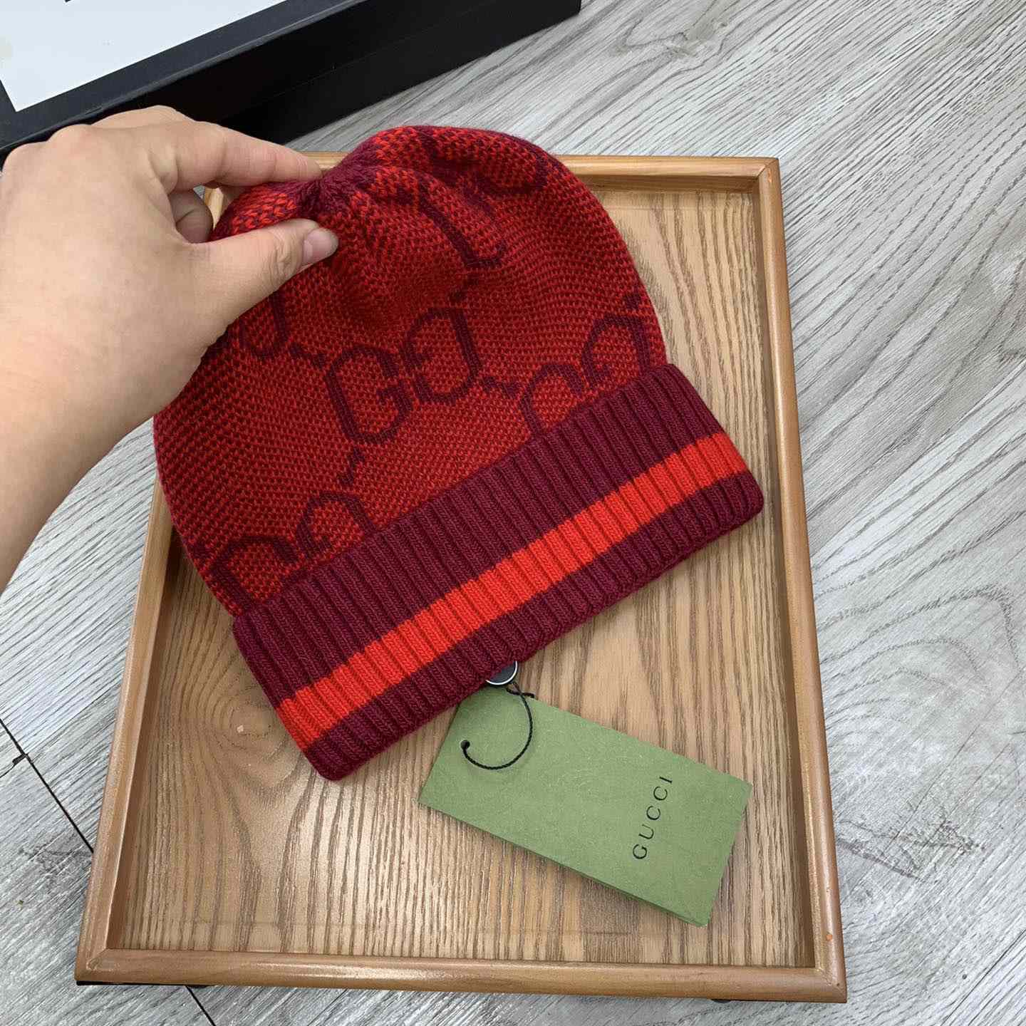 Gucci Beanie  - EUR FASHION