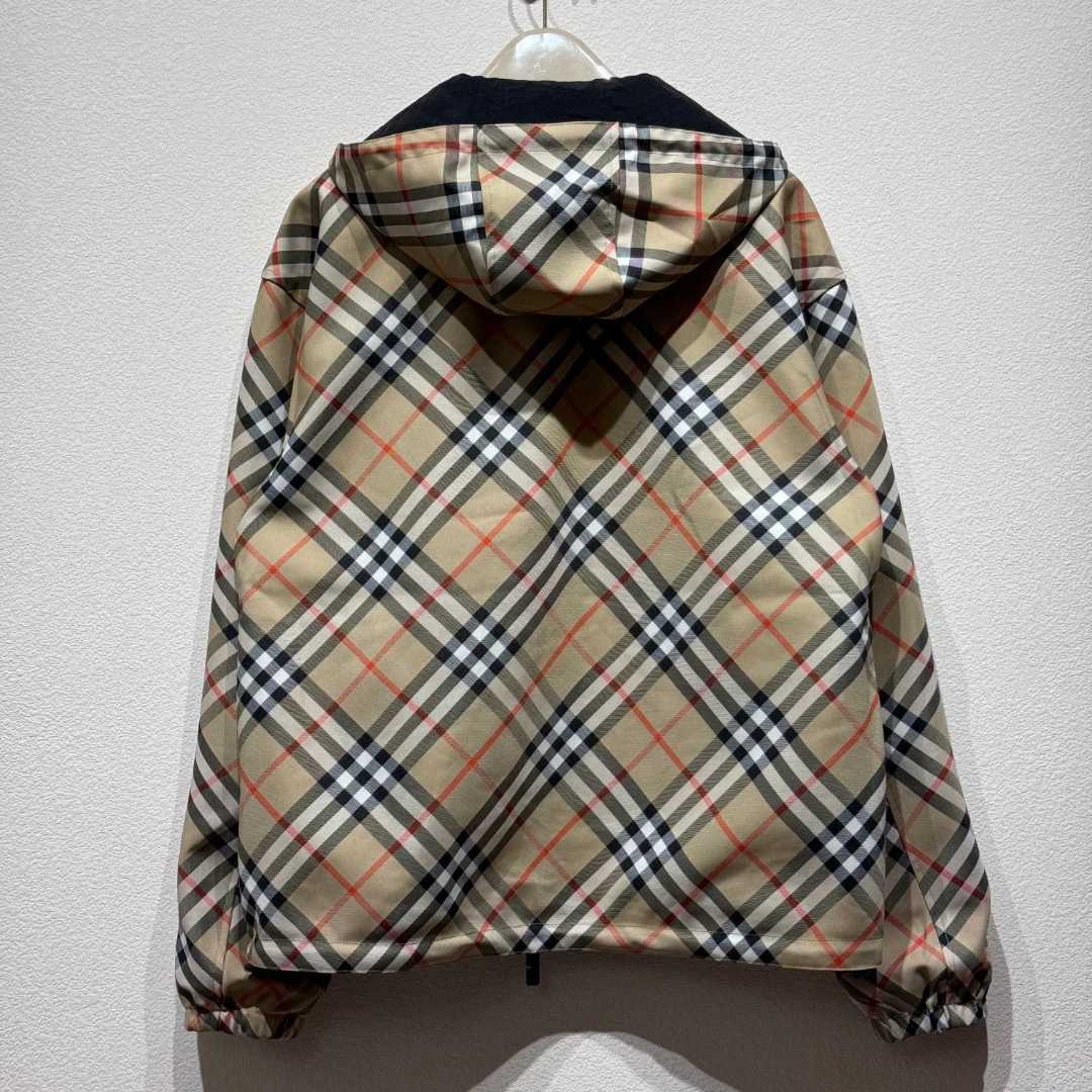 Burberry Reversible Check Jacket - EUR FASHION