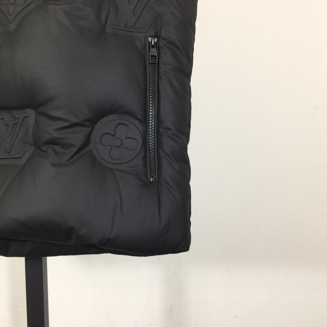 Louis Vuitton Monogram Boyhood Puffer Leather Gilet    - EUR FASHION