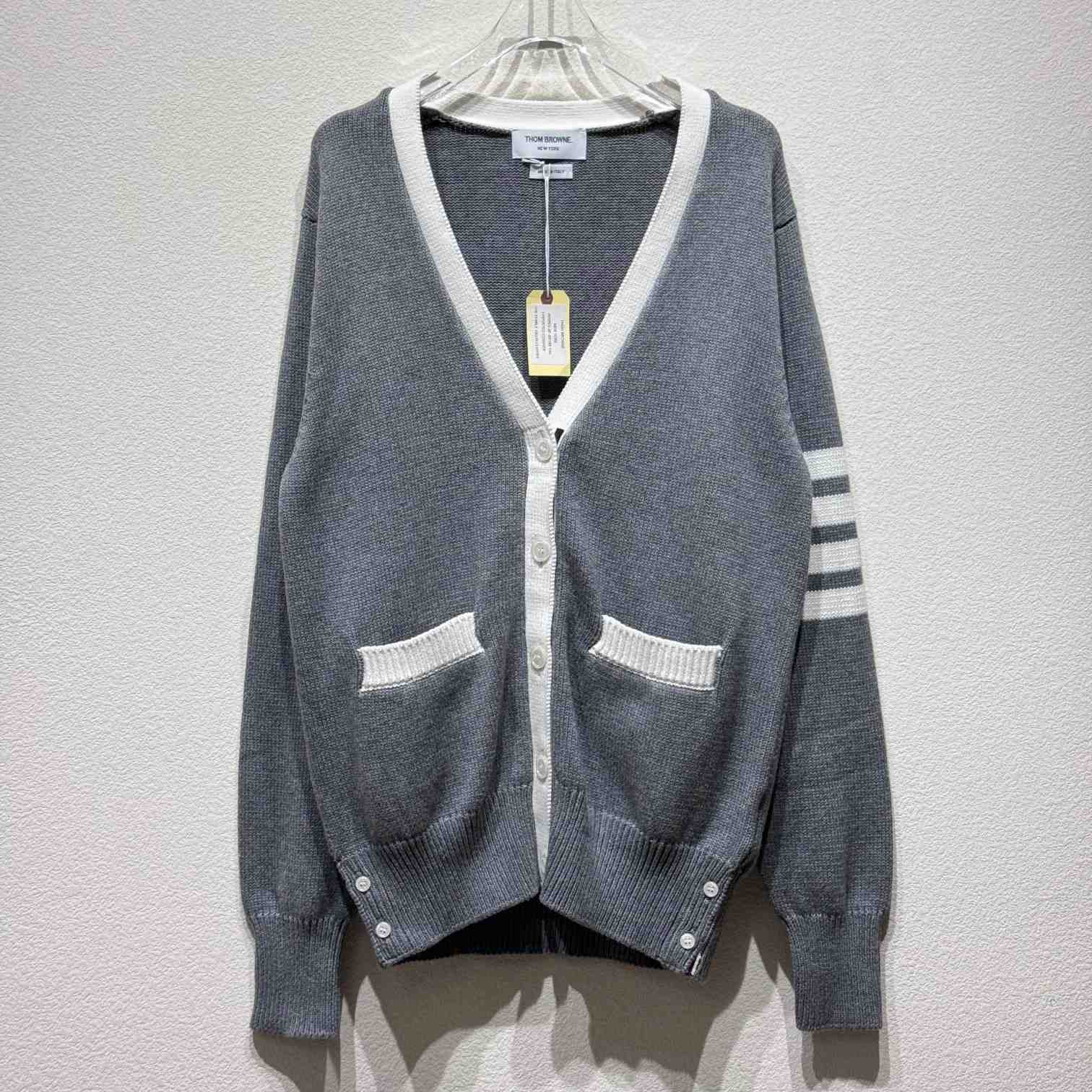 Thom Browne Cotton Hector Pointelle 4-bar V-neck Cardigan - EUR FASHION