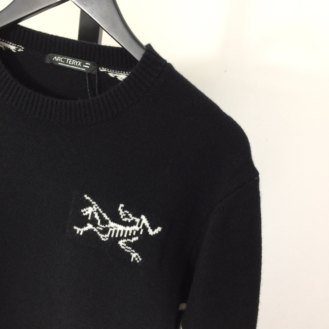 Arc'teryx Logo Sweater - EUR FASHION