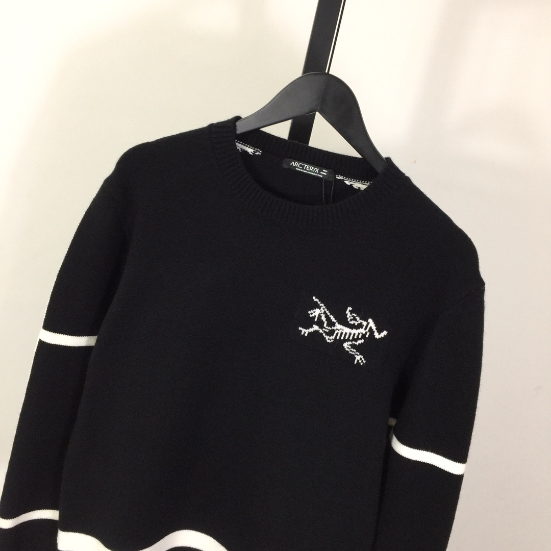 Arc'teryx Logo Sweater - EUR FASHION