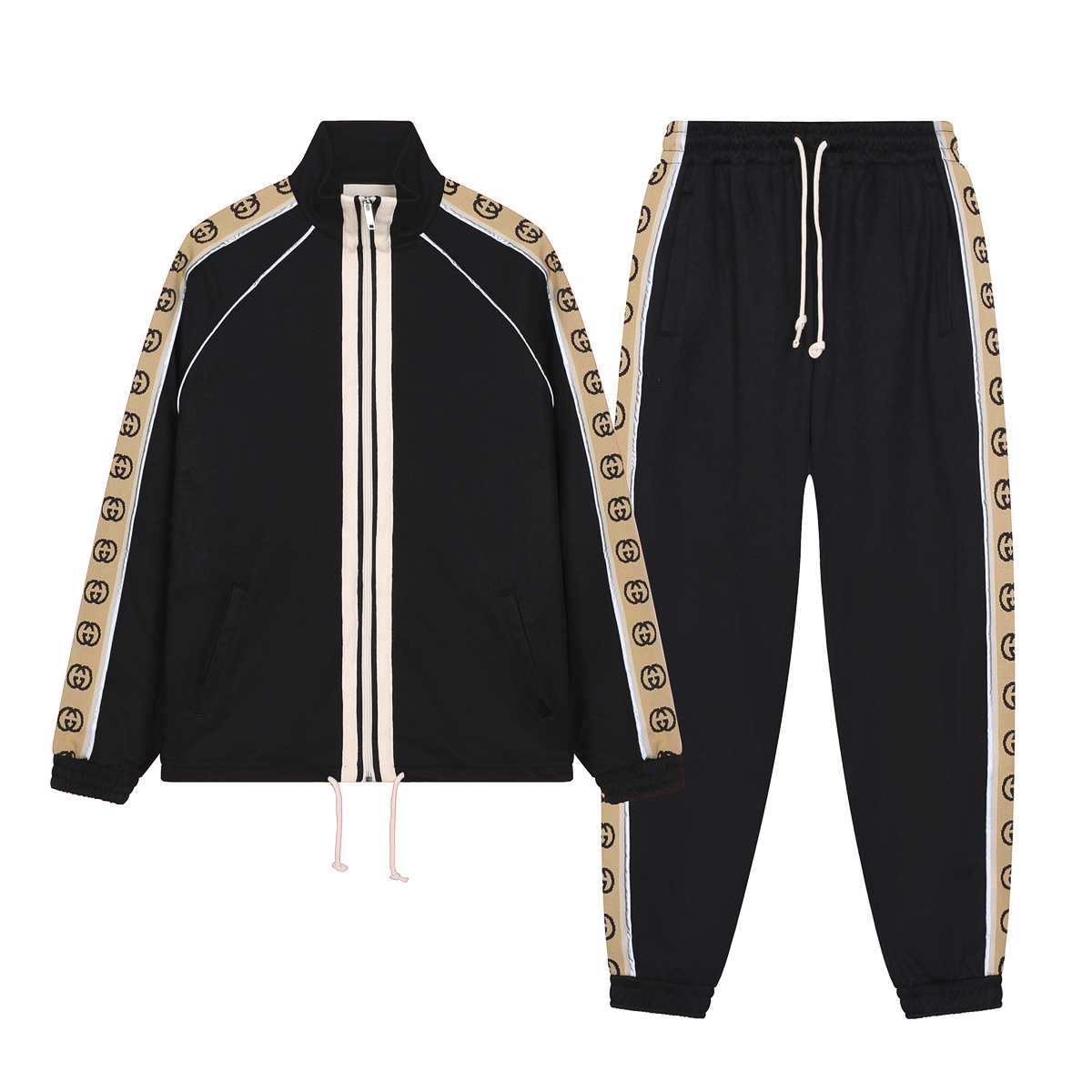 Gucci Tracksuit  - EUR FASHION