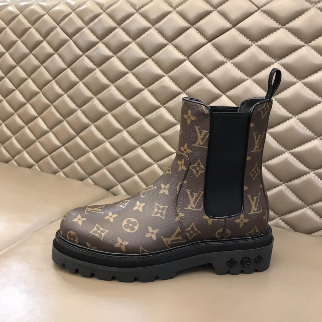 Louis Vuitton Men's Ankle Boots - EUR FASHION