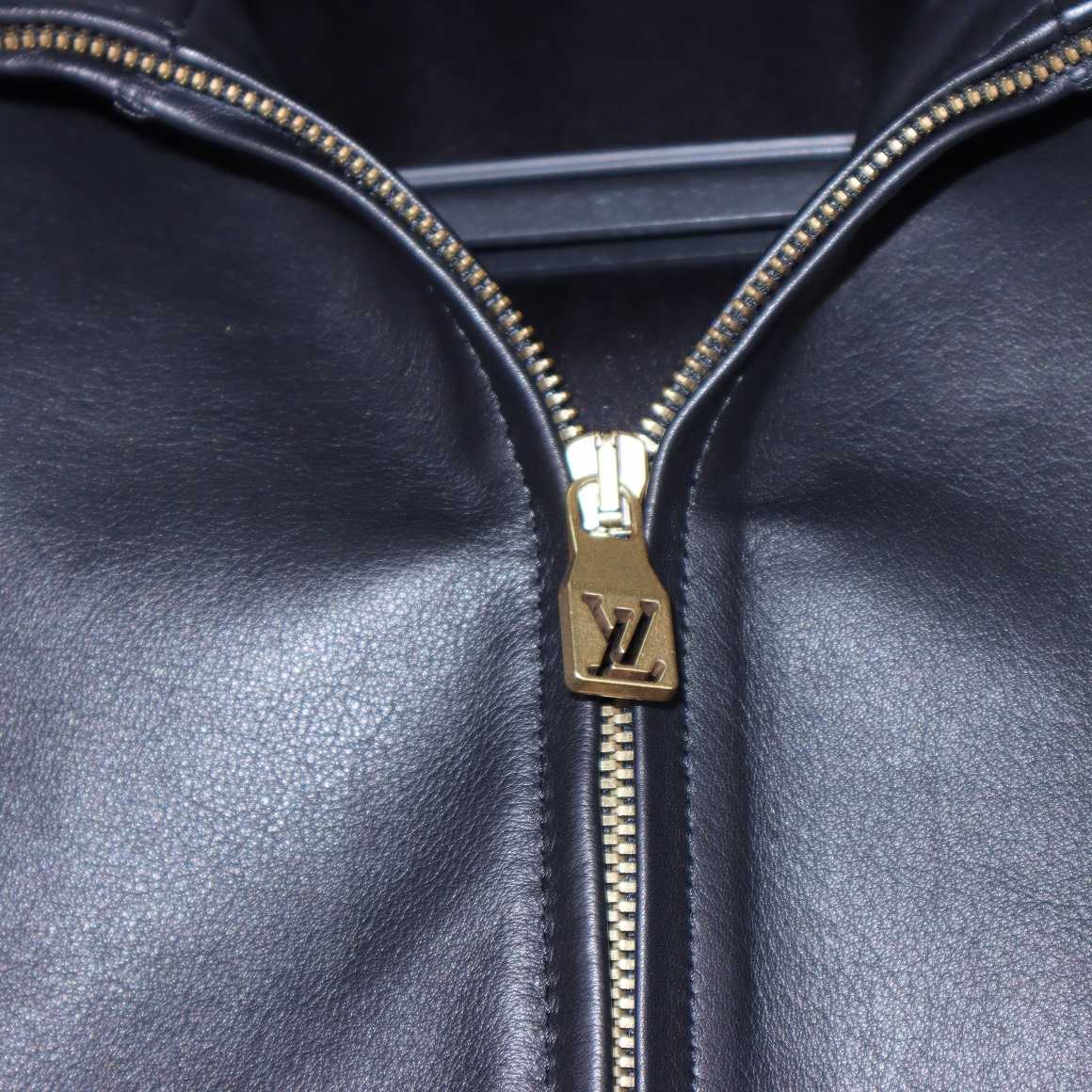 Louis Vuitton Zipped Leather Hoodie   1AFQP6 - EUR FASHION