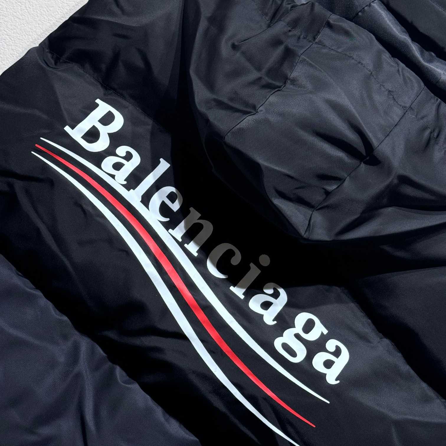 Balenciaga Political Campaign Cocoon Puffer Gilet - EUR FASHION