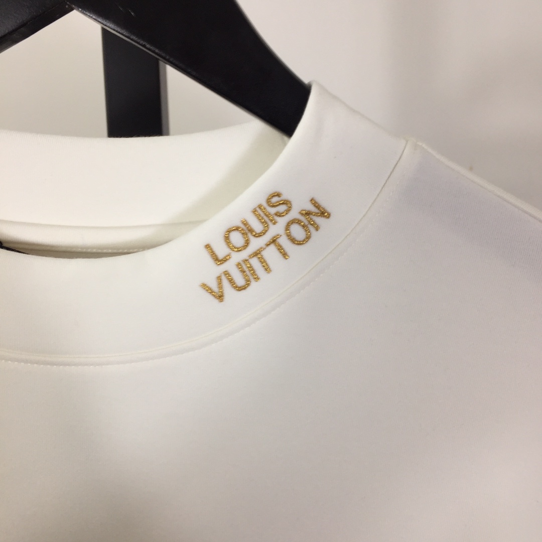 Louis Vuitton Logo Long Sleeve Tee - EUR FASHION