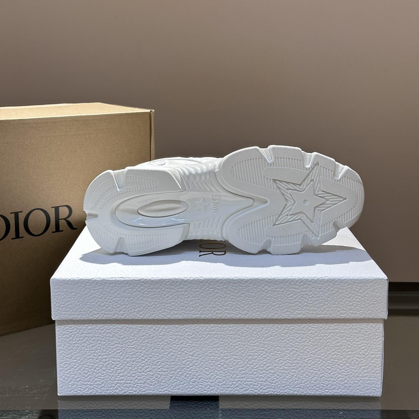 Dior Chrono Sneaker  - EUR FASHION