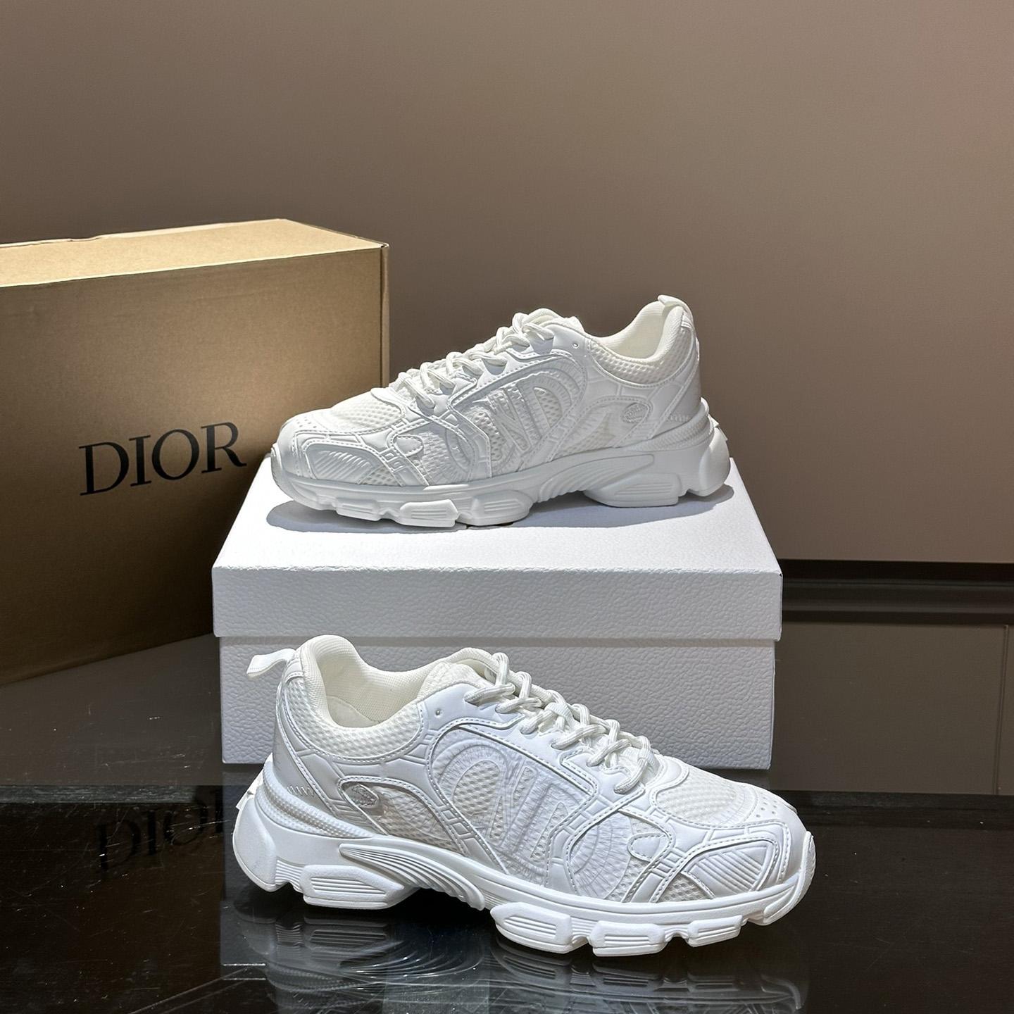 Dior Chrono Sneaker  - EUR FASHION