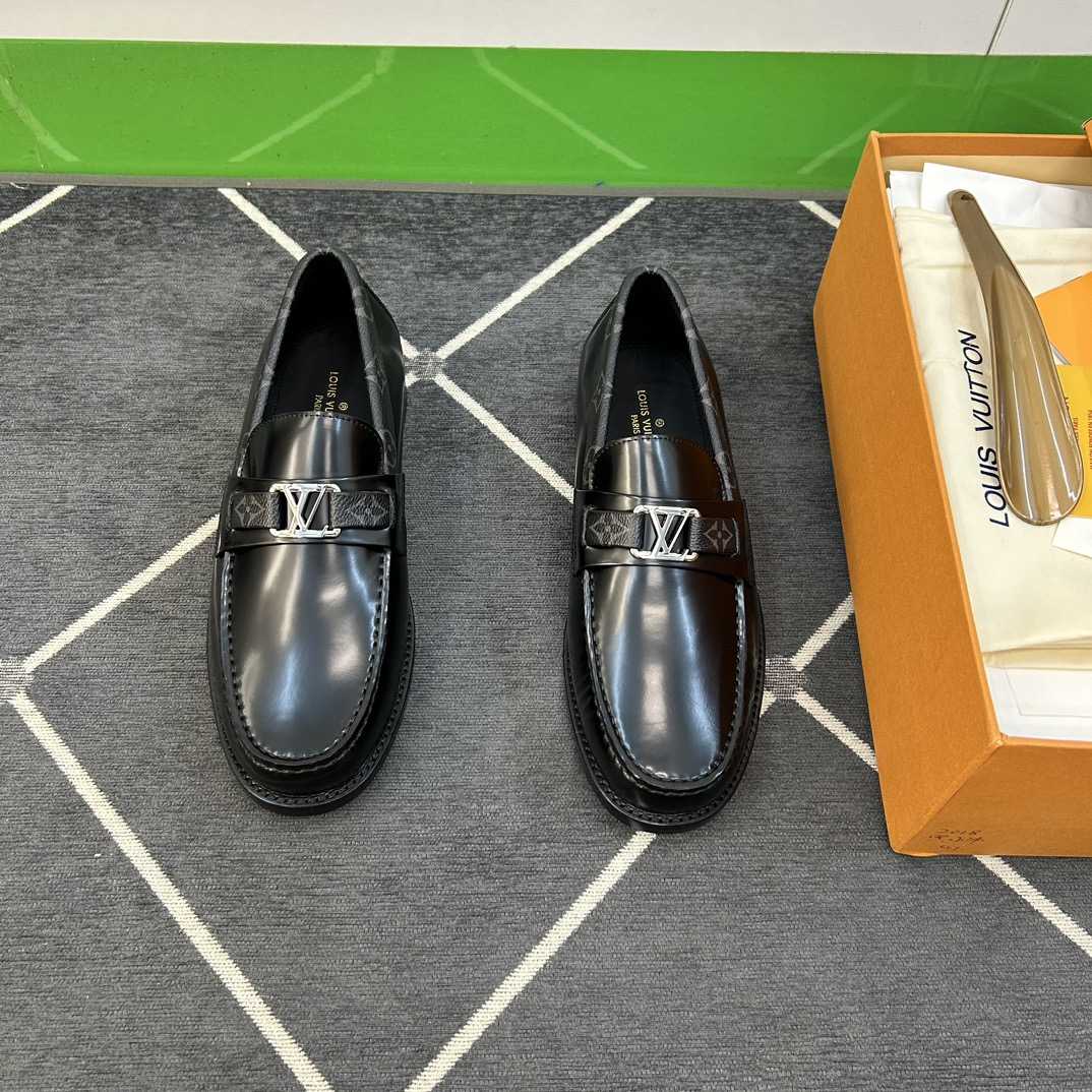 Louis Vuitton Men's Major Leather Loafers - EUR FASHION