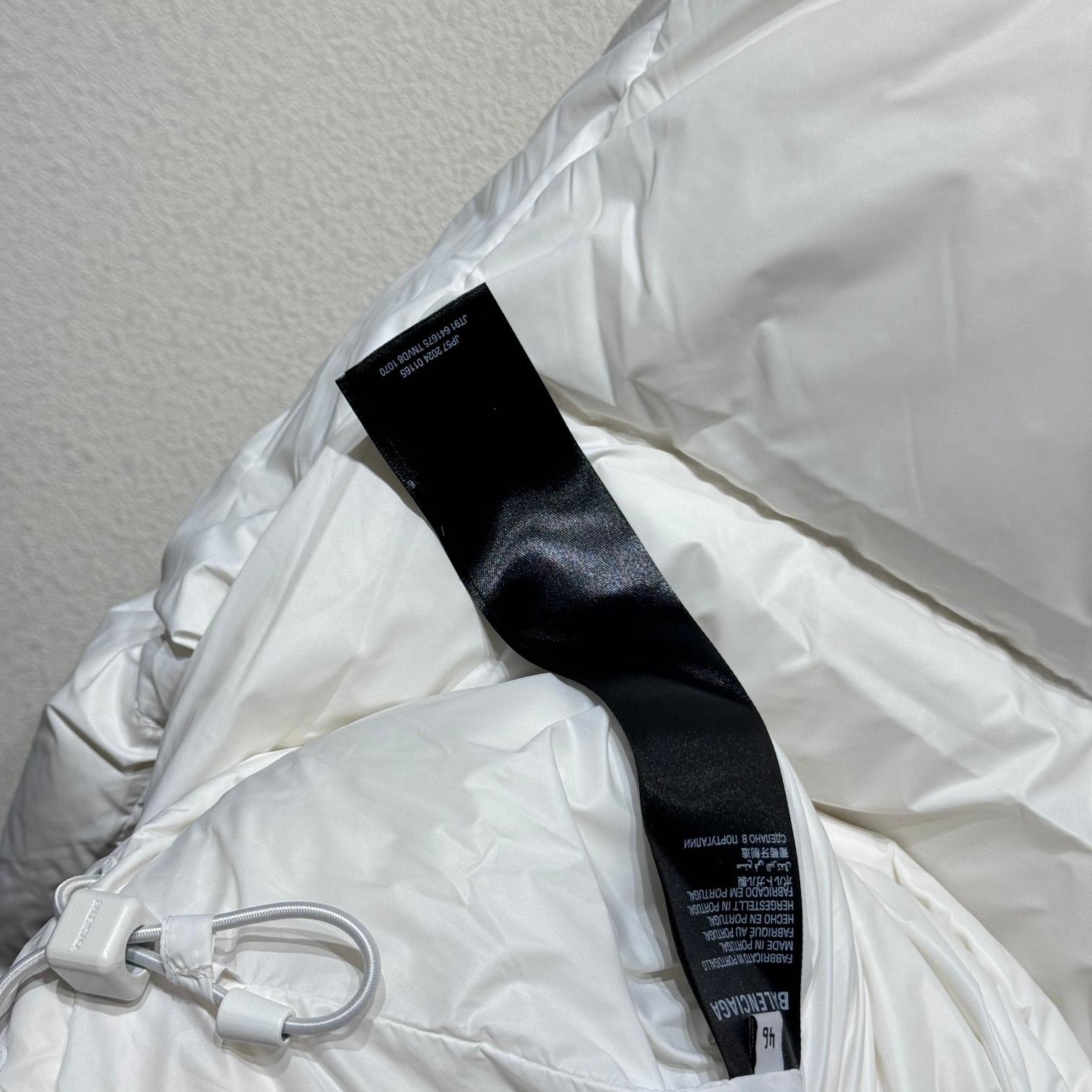 Balenciaga 3B Down Jackets - EUR FASHION