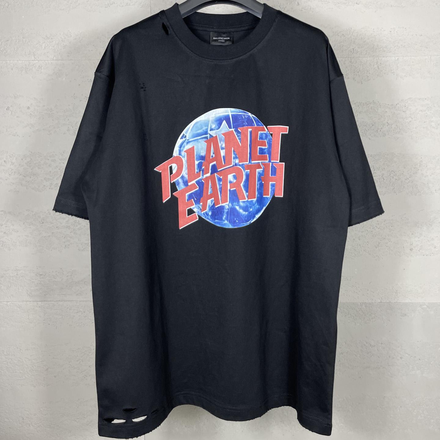 Balenciaga Planet Earth T-Shirt Oversized  - EUR FASHION