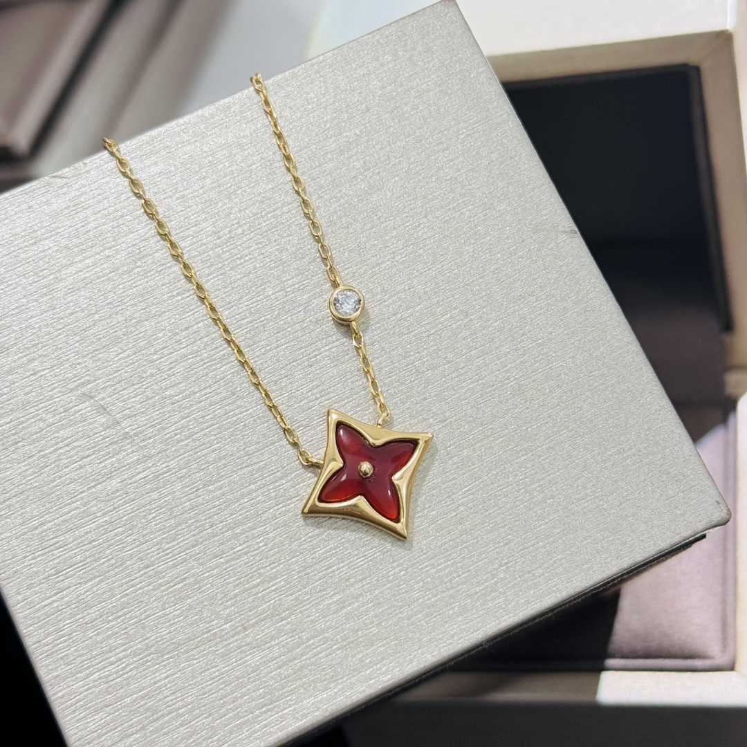 Louis Vuitton Color Blossom BB Star Pendant - EUR FASHION