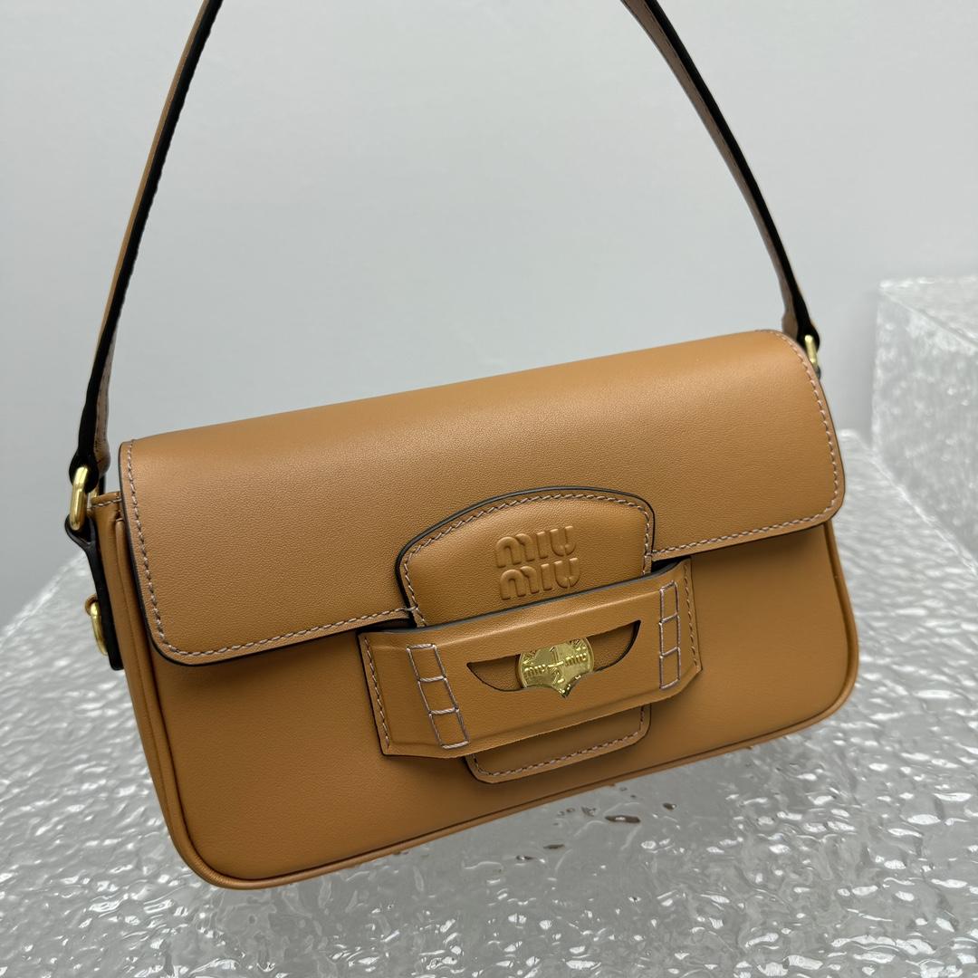 Miu Miu Penny Leather Bag - EUR FASHION