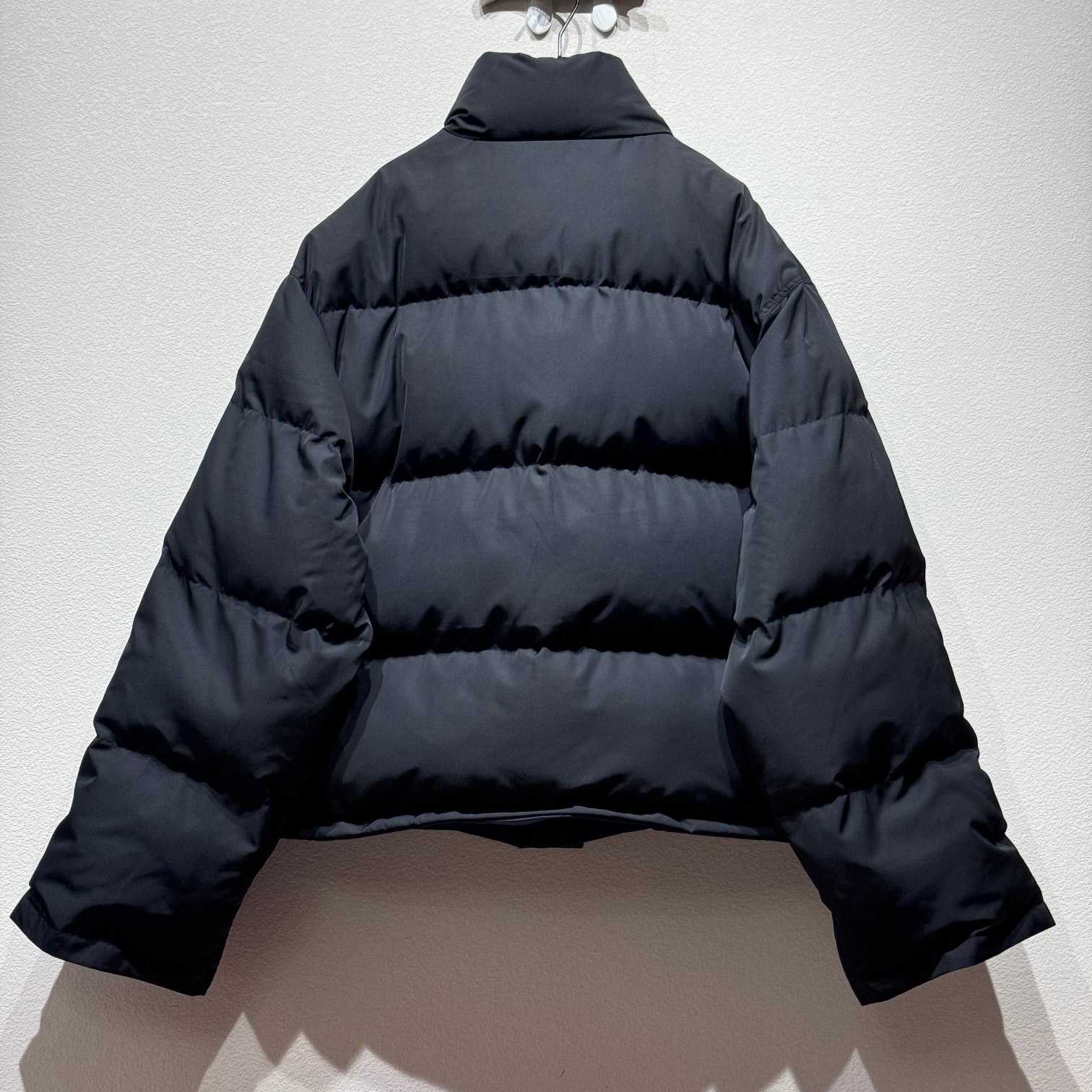 Balenciaga Loop Sports Icon Reversible Puffer In Black - EUR FASHION