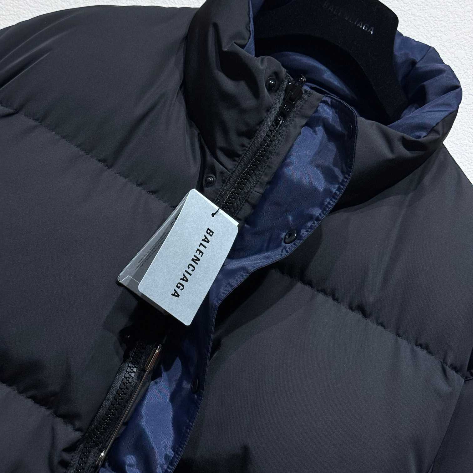 Balenciaga Loop Sports Icon Reversible Puffer In Black - EUR FASHION