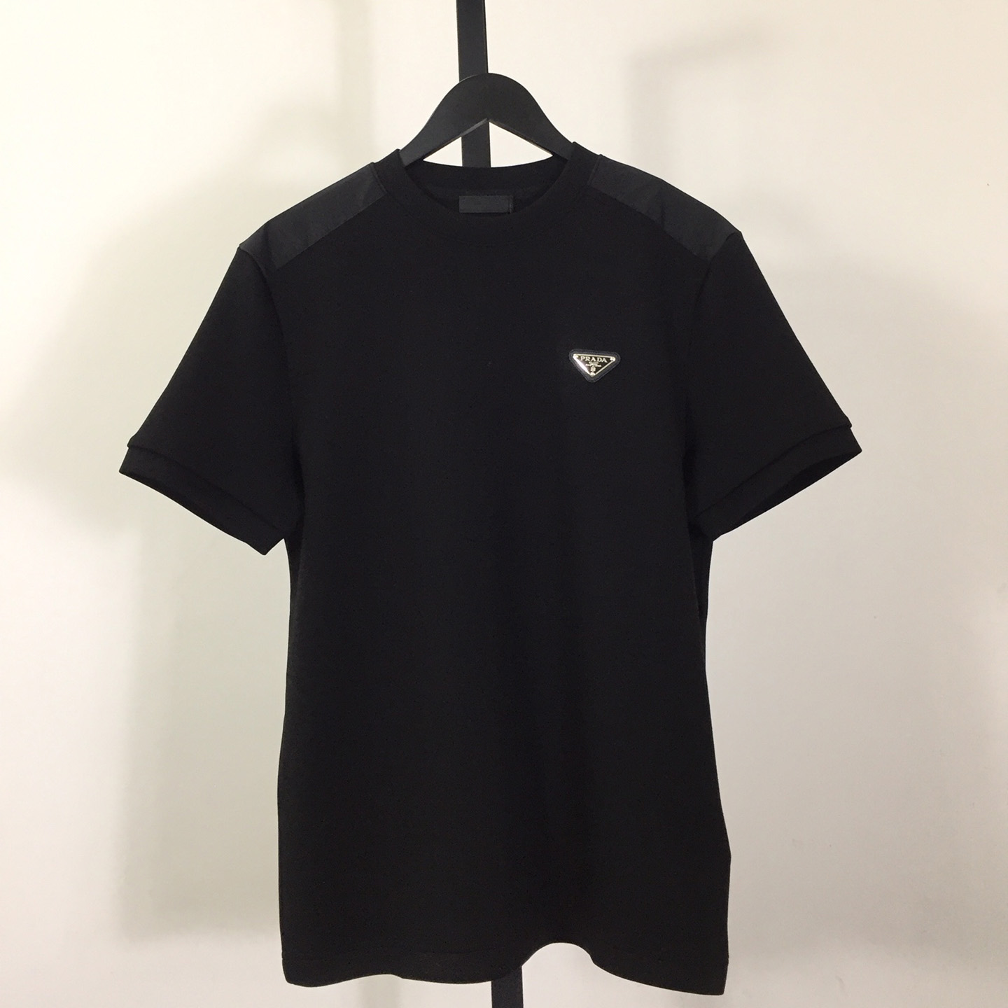 Prada Logo Cotton T-shirt - EUR FASHION