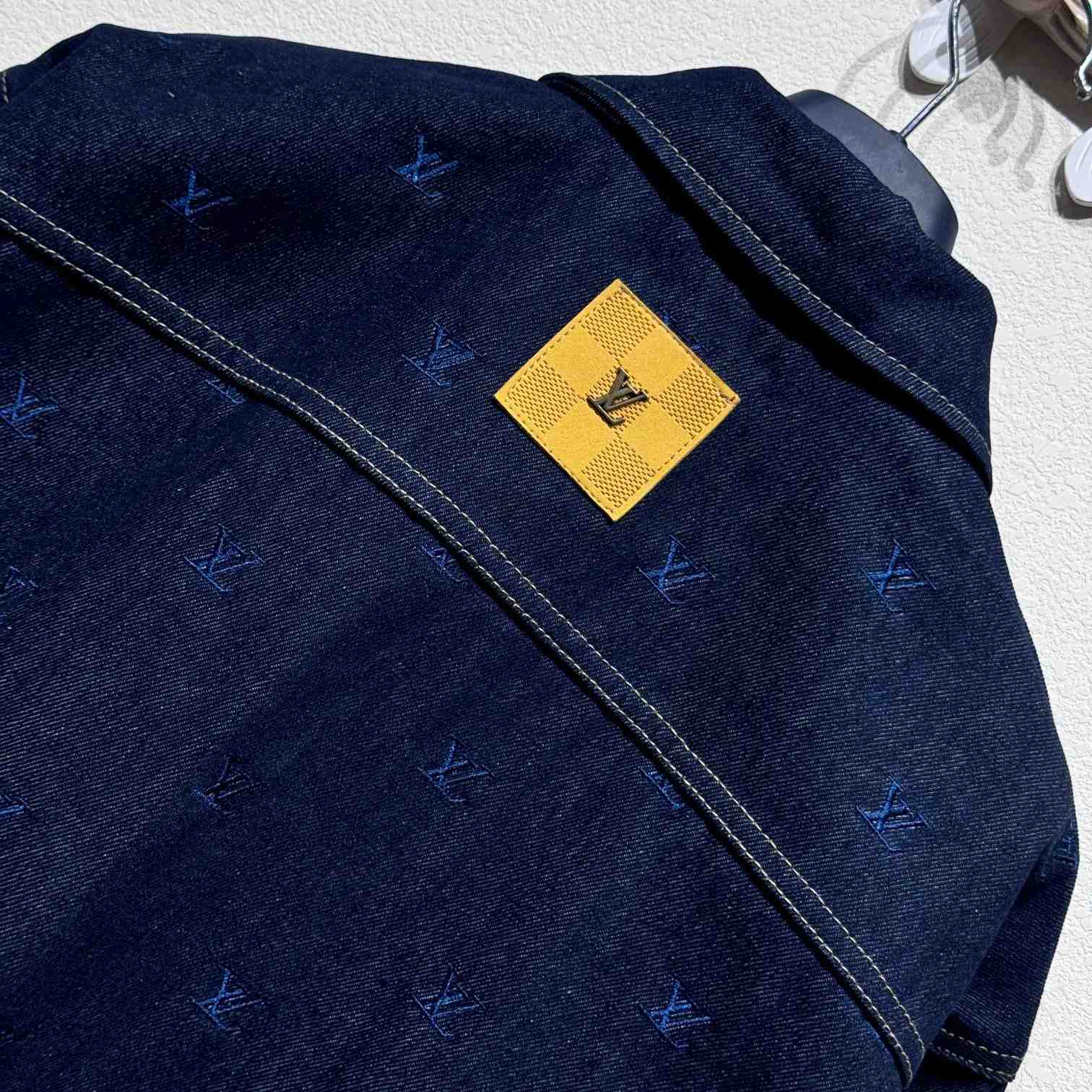 Louis Vuitton LV Blason Embroidered Denim Blouson   1AFYBZ - EUR FASHION