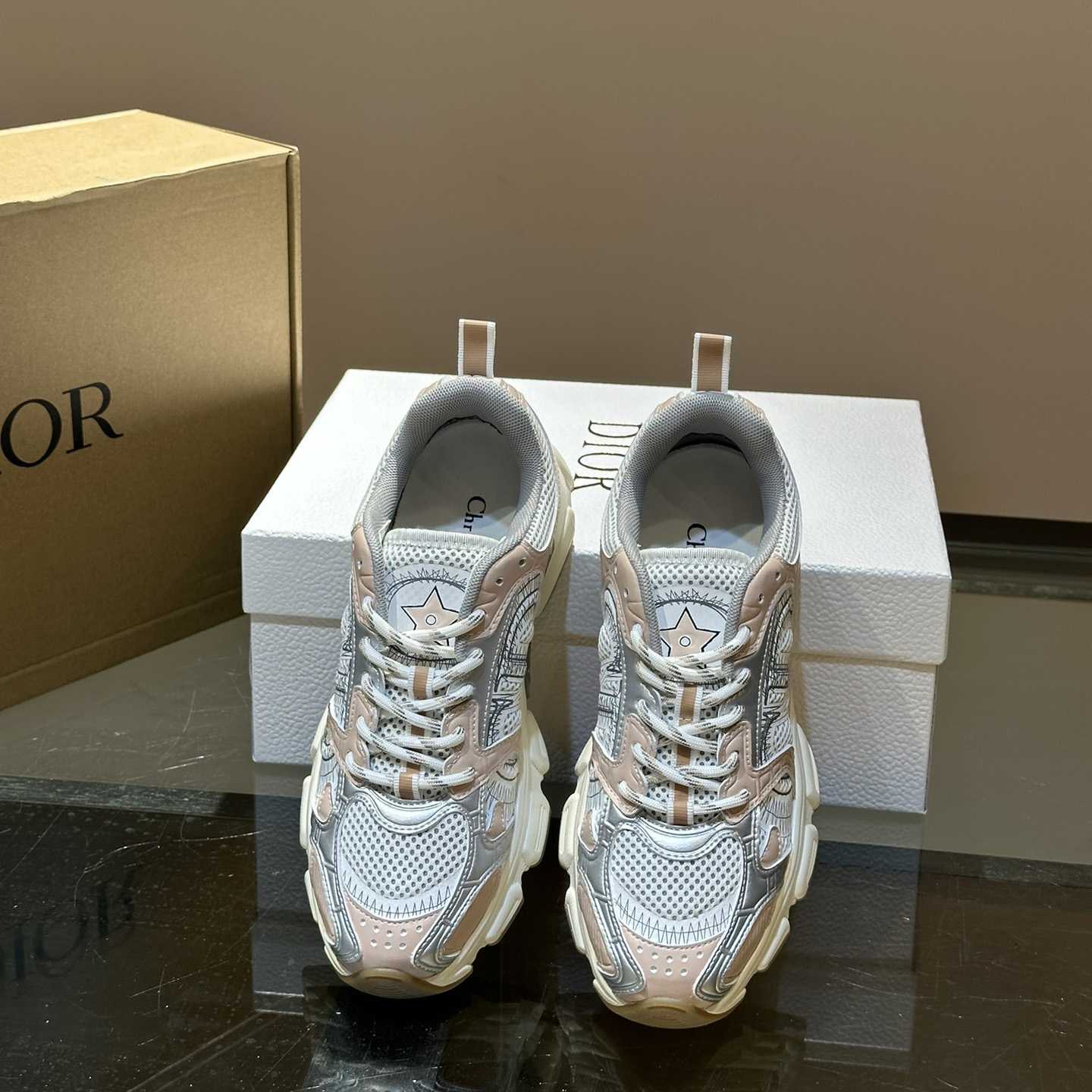 Dior Chrono Sneaker      - EUR FASHION