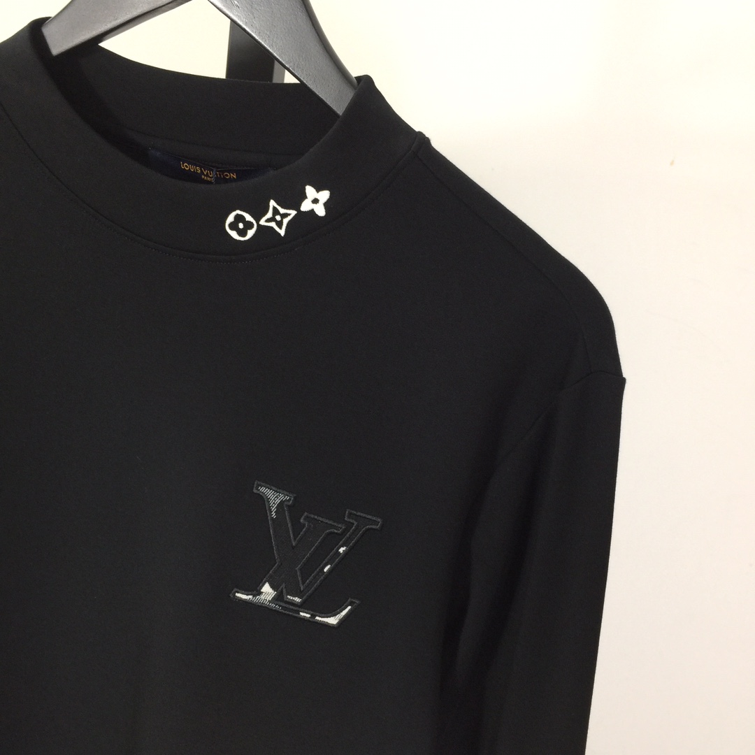 Louis Vuitton Logo Long Sleeve Tee - EUR FASHION