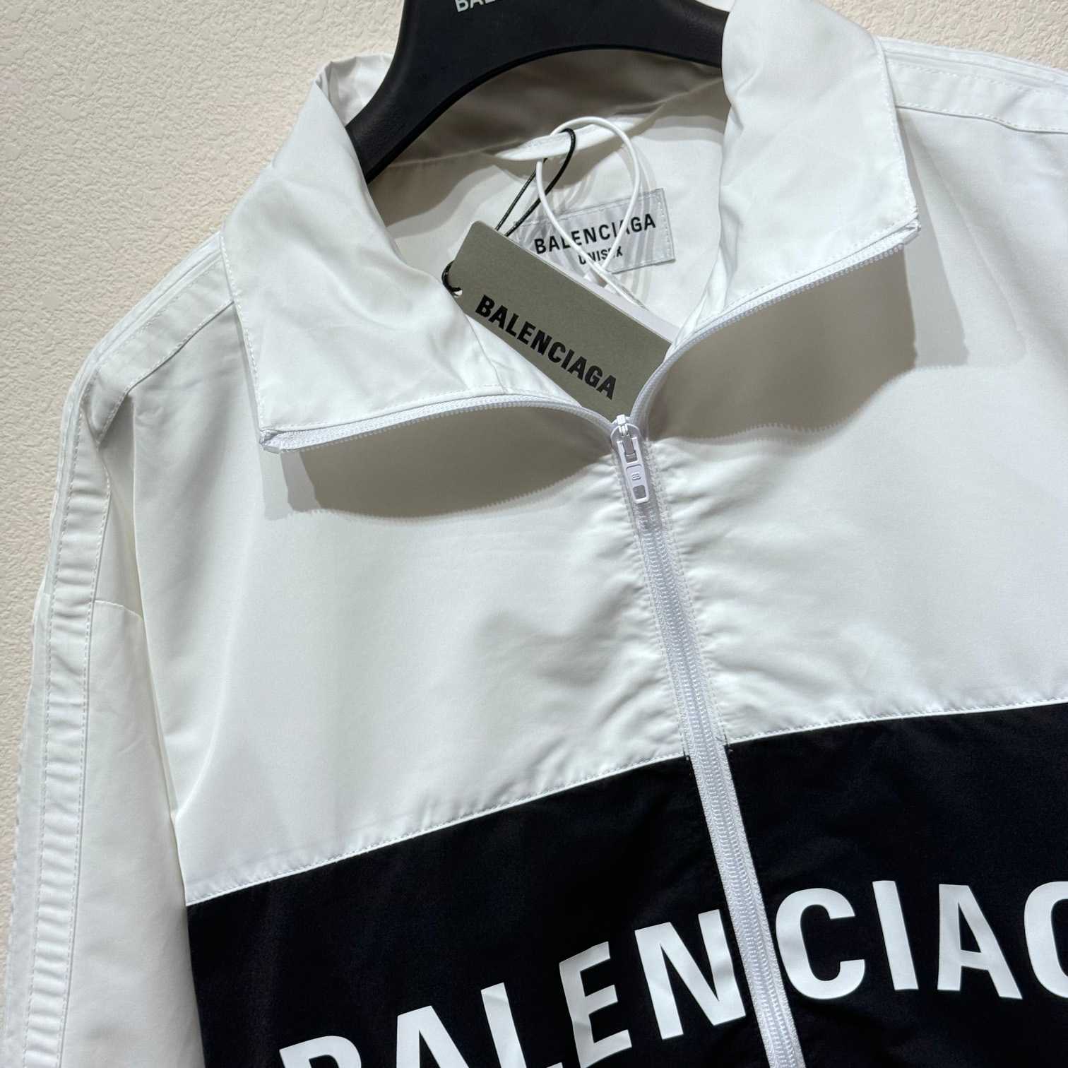 Balenciaga Logo-print Zip-up Windbreaker - EUR FASHION